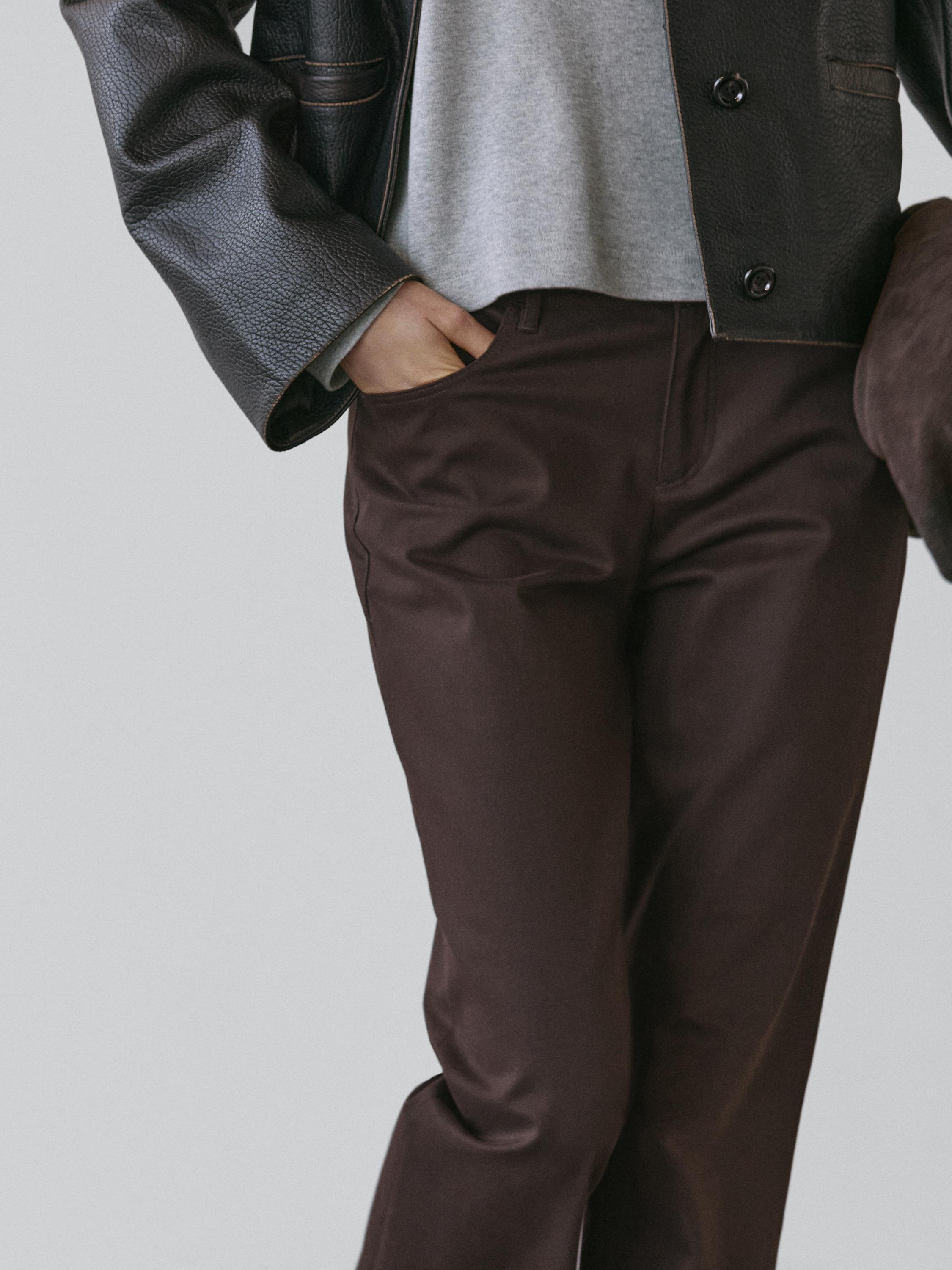 Boot-cut trousers — Chocolate