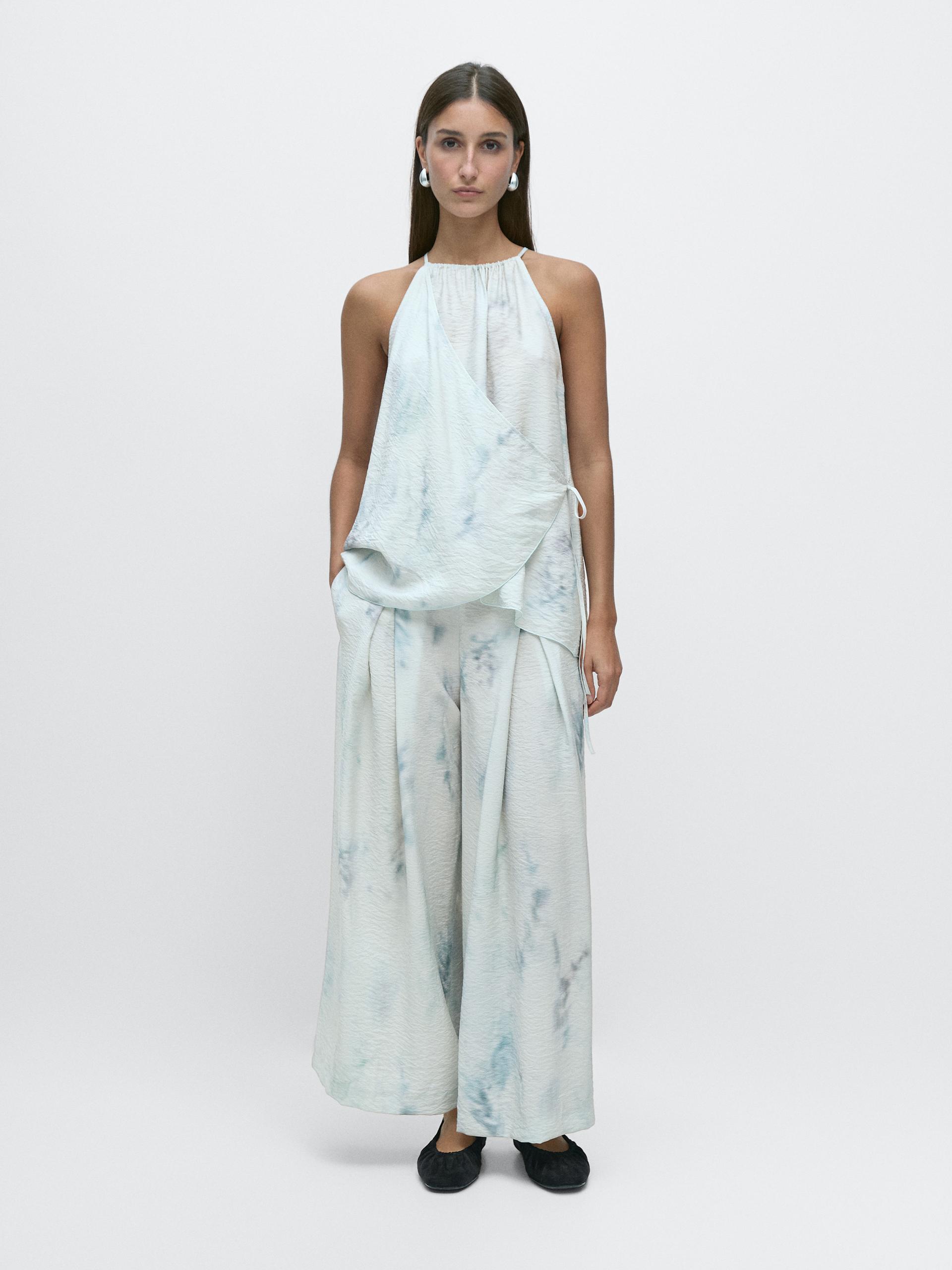 Top Morbido Con Collo Halter E Allacciatura - Azzurro Chiaro - Xs - Massimo Dutti - Femminile