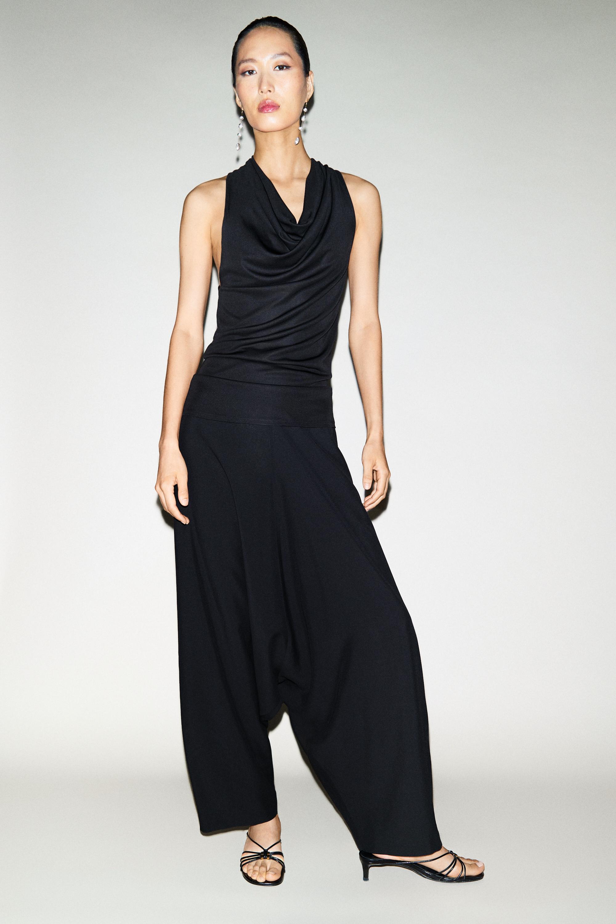 Flowing baggy trousers — BLACK