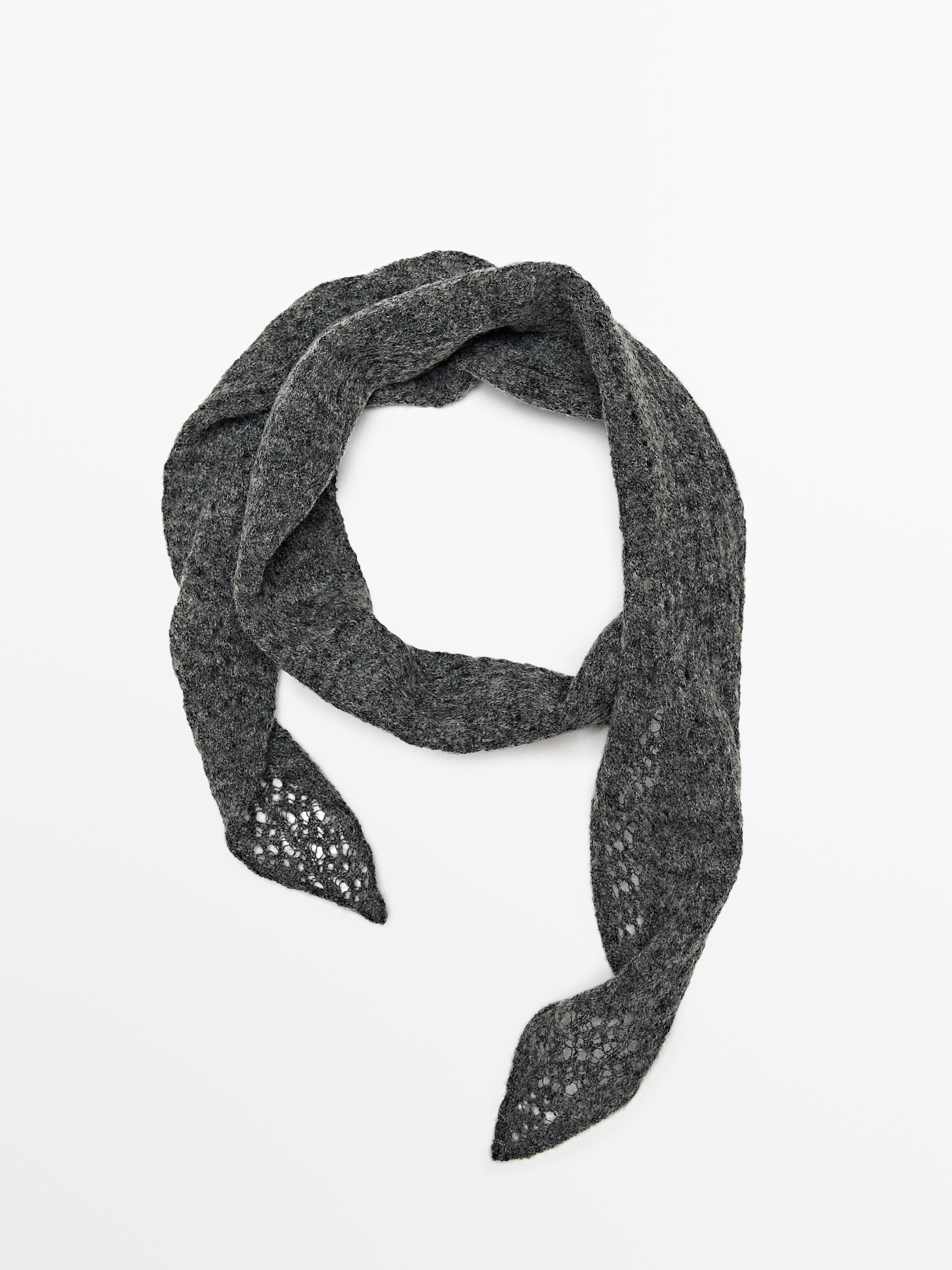 وشاح رقبة محاك