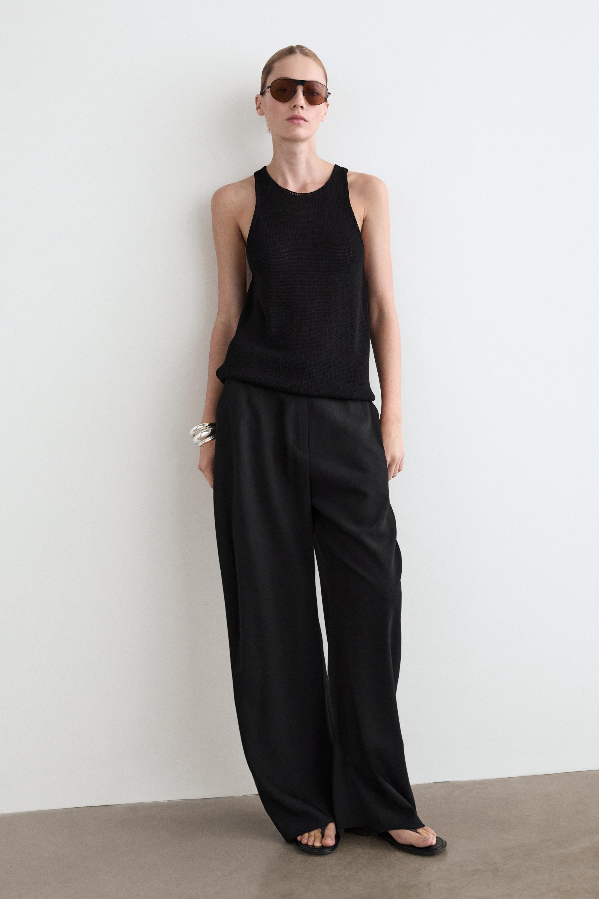 Wool blend trousers with seam detail — BLACK