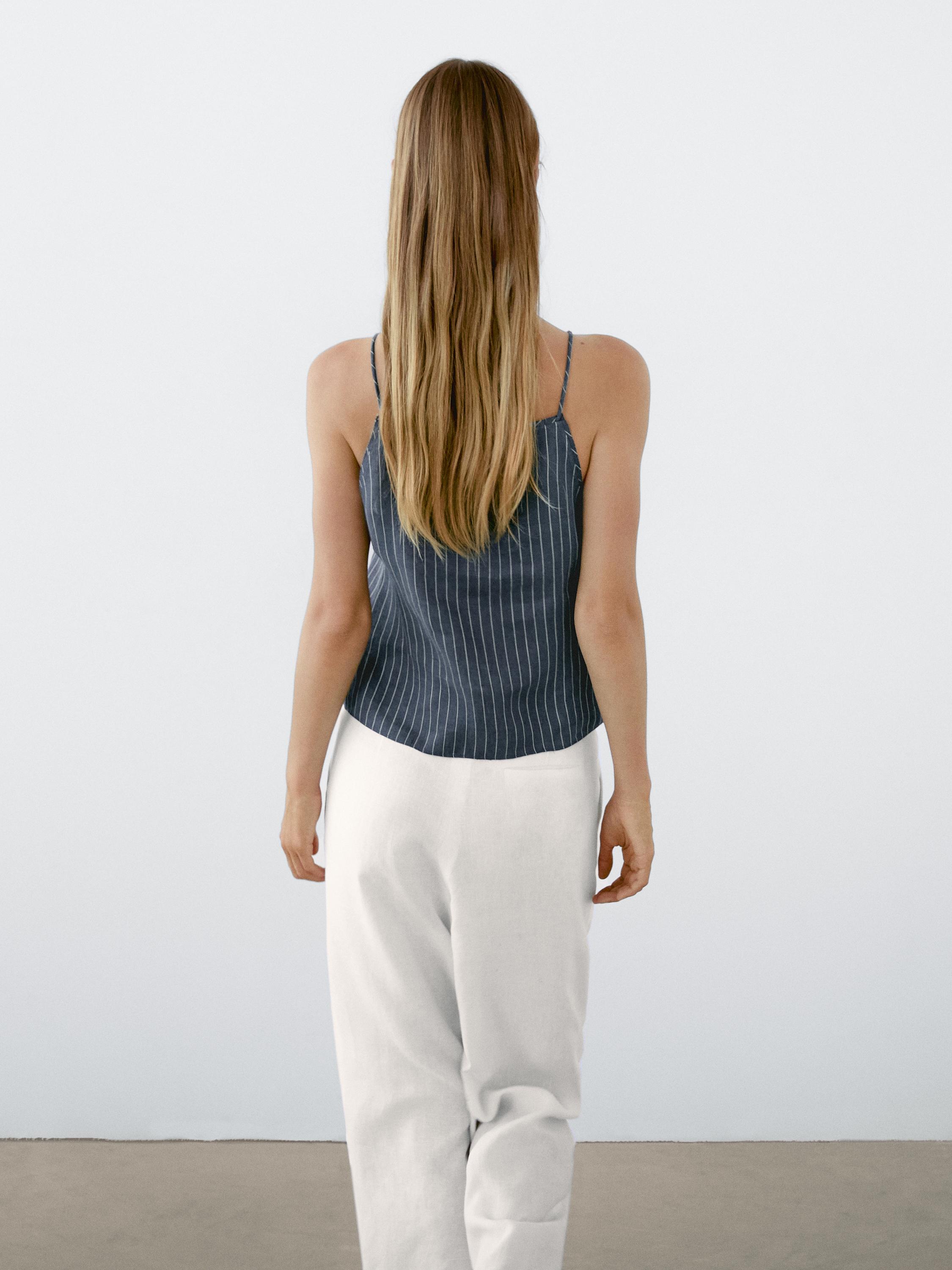 Top z mieszanki lnu w paski z dekoltem halter
