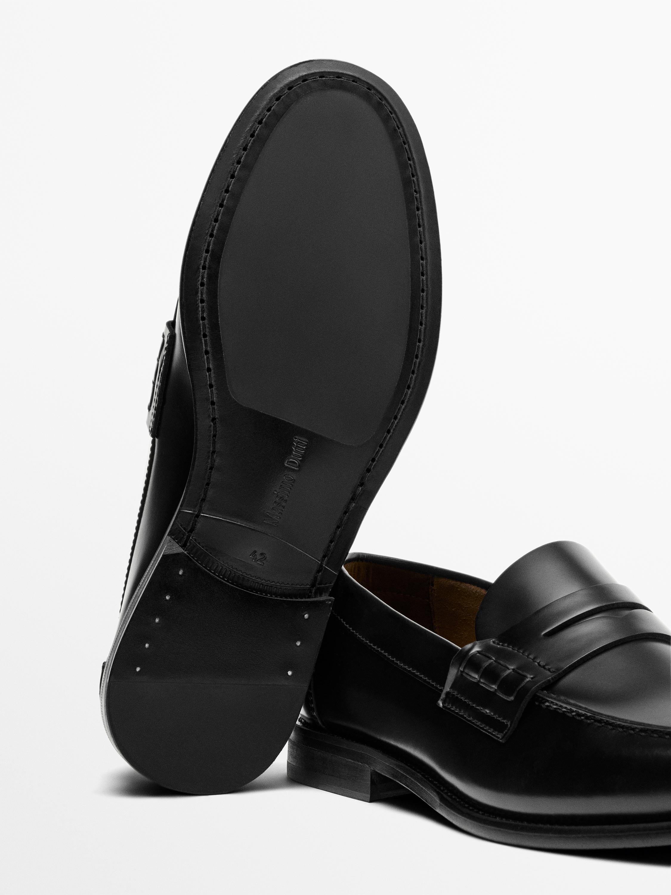 Leather loafers with penny strap — BLACK