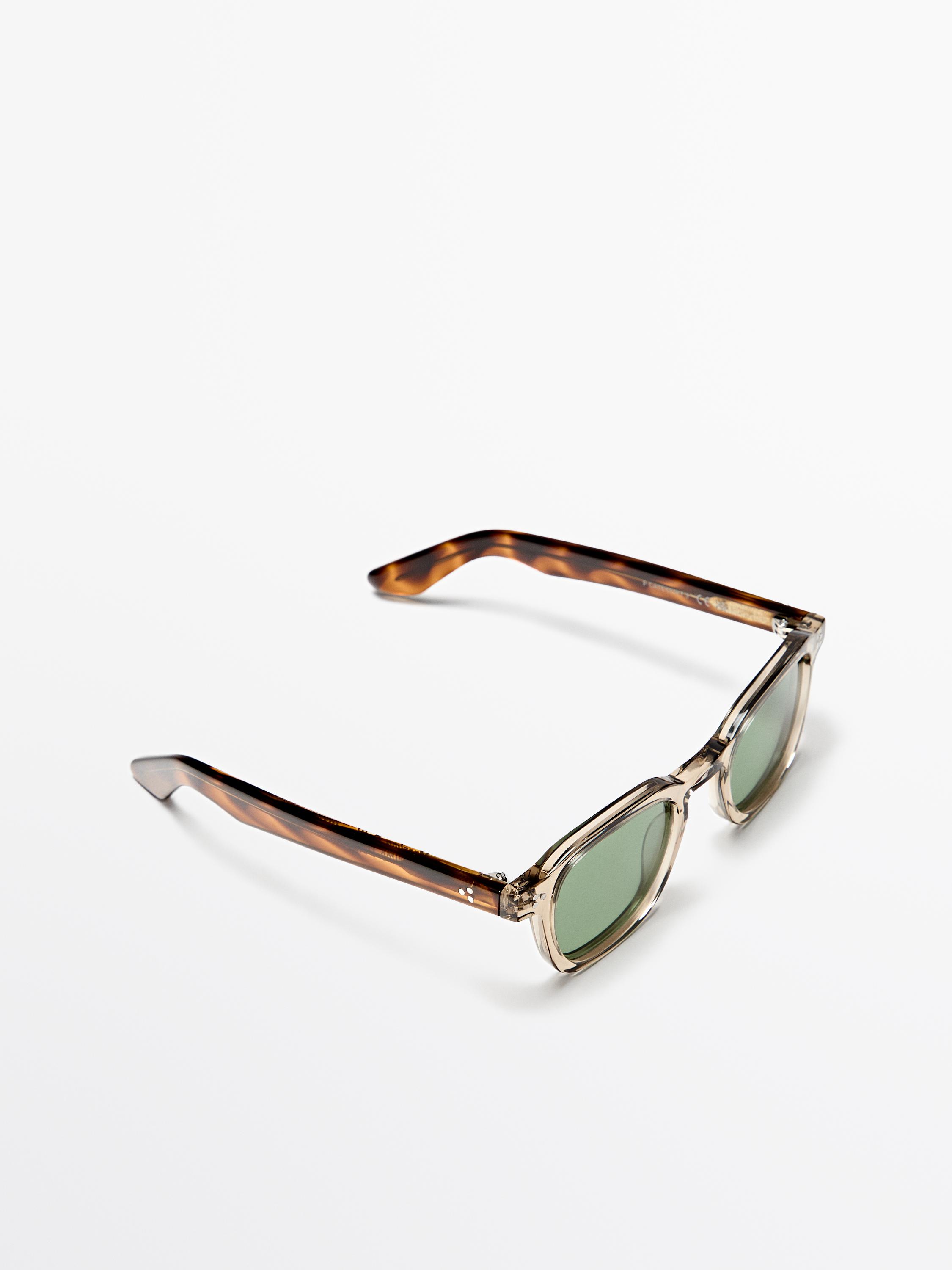 Round sunglasses — Yellow