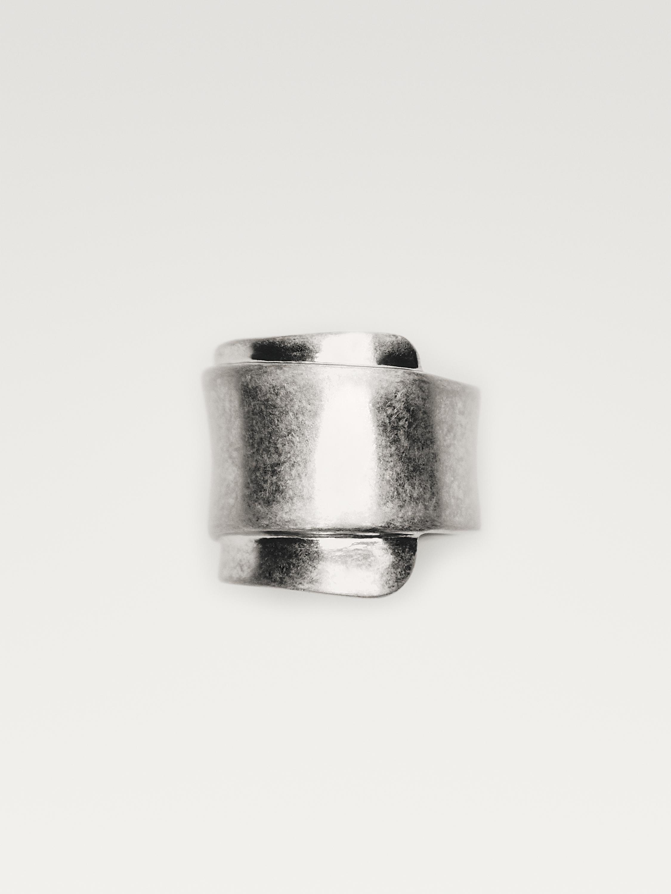 Anillo almendra
