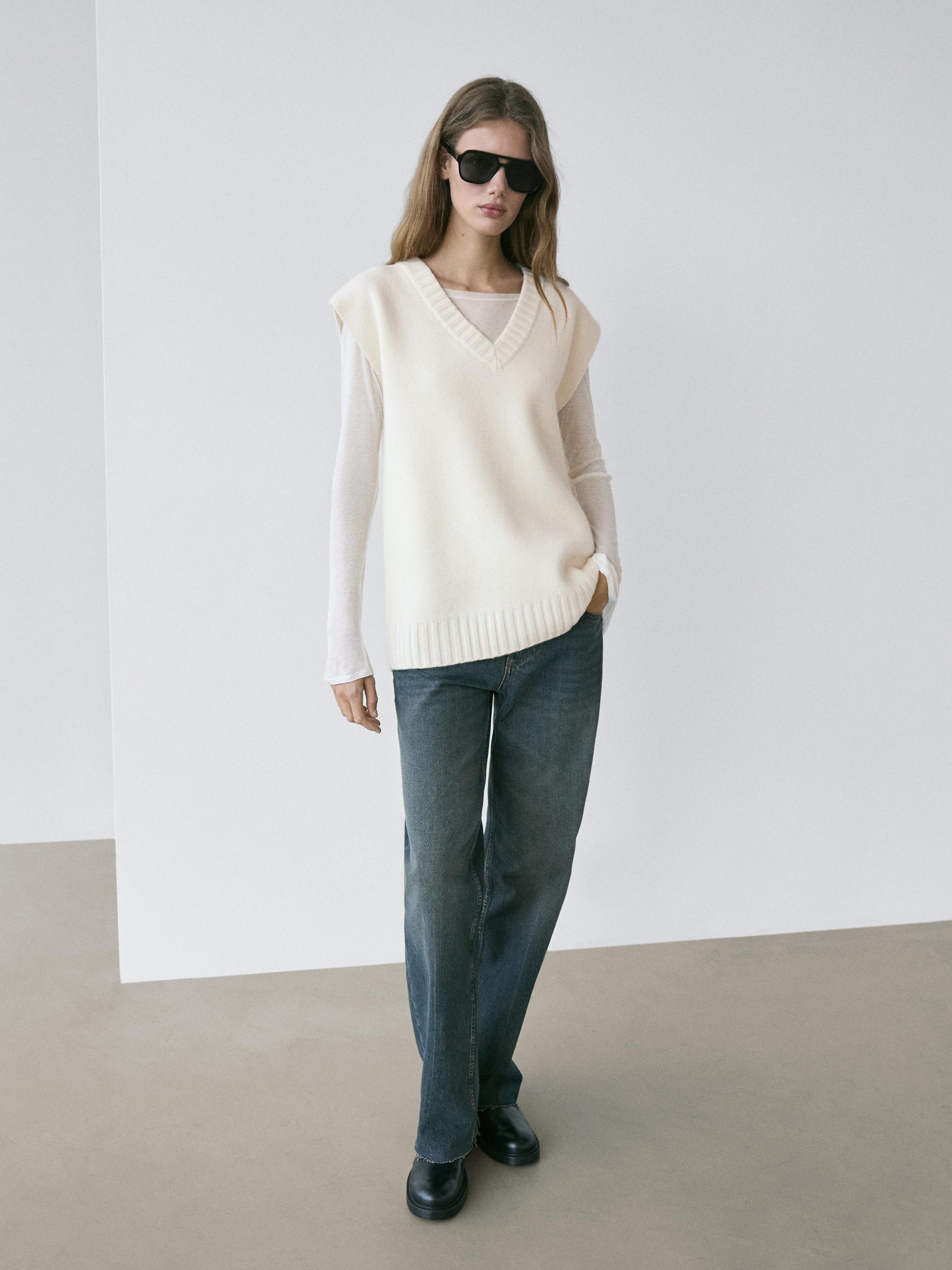 Long wool knit vest — Off white