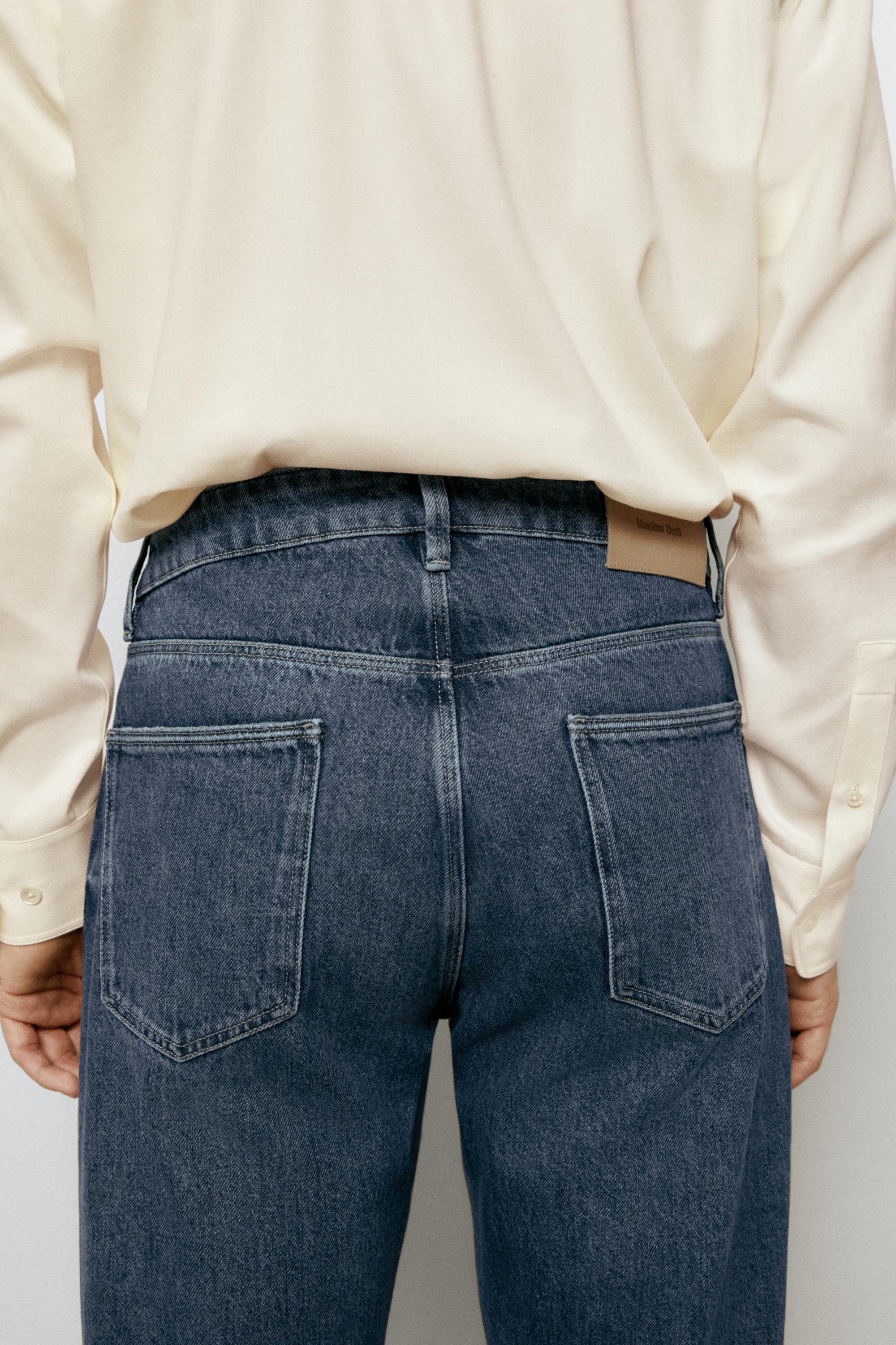 Enzymatic tapered fit jeans — INDIGO
