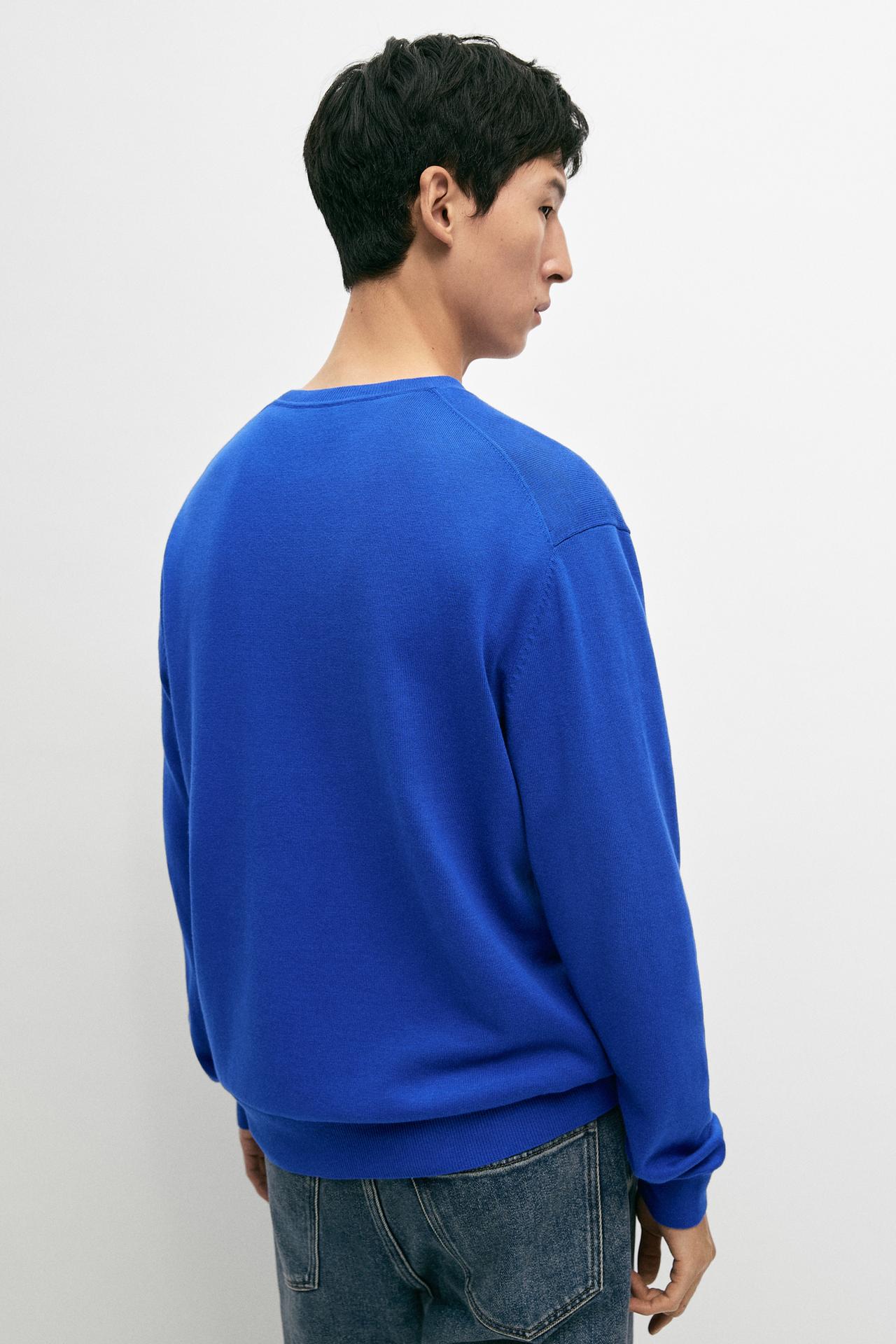 Cotton blend knit sweater — Blue
