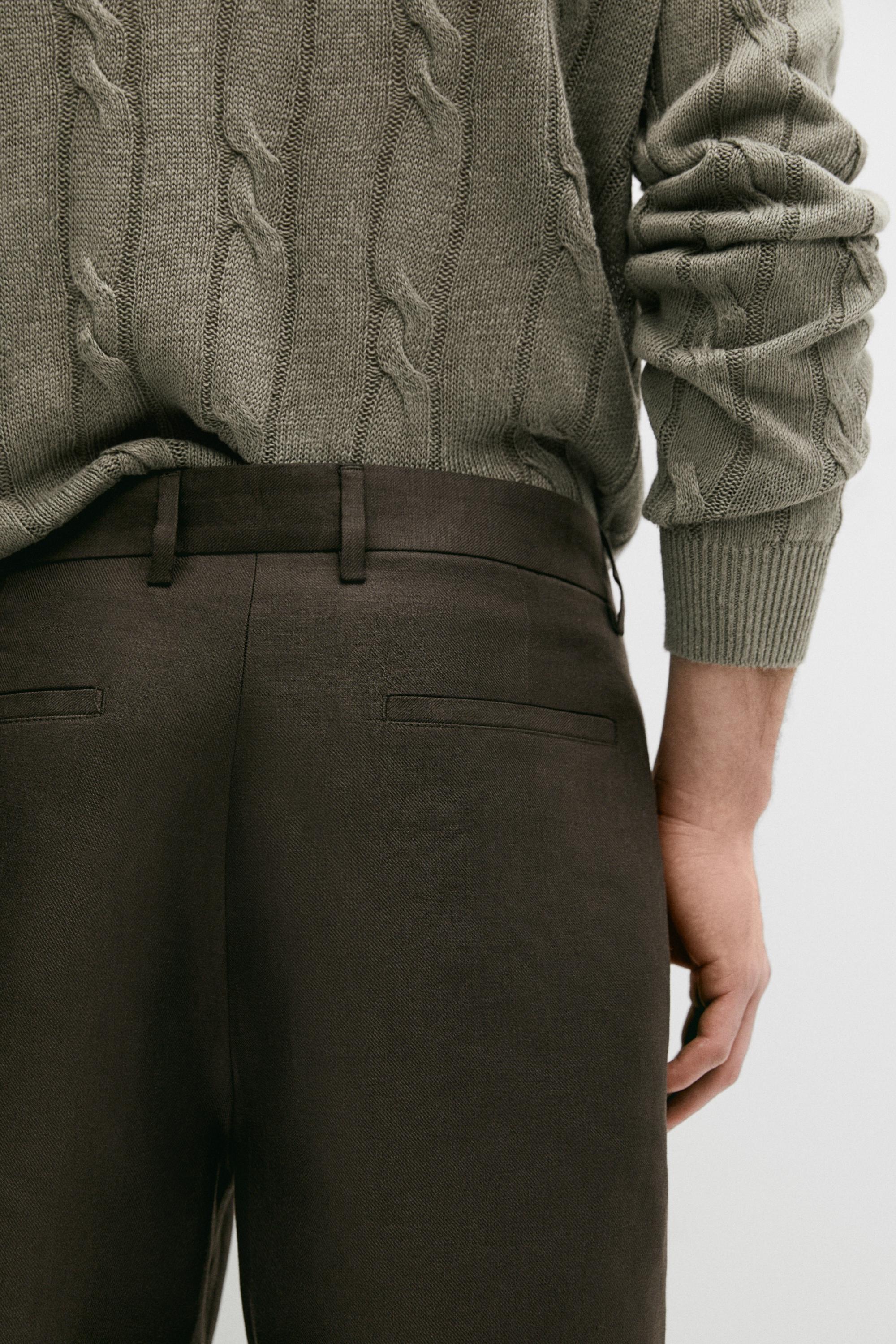 Linen Bermuda shorts with darts — BROWN