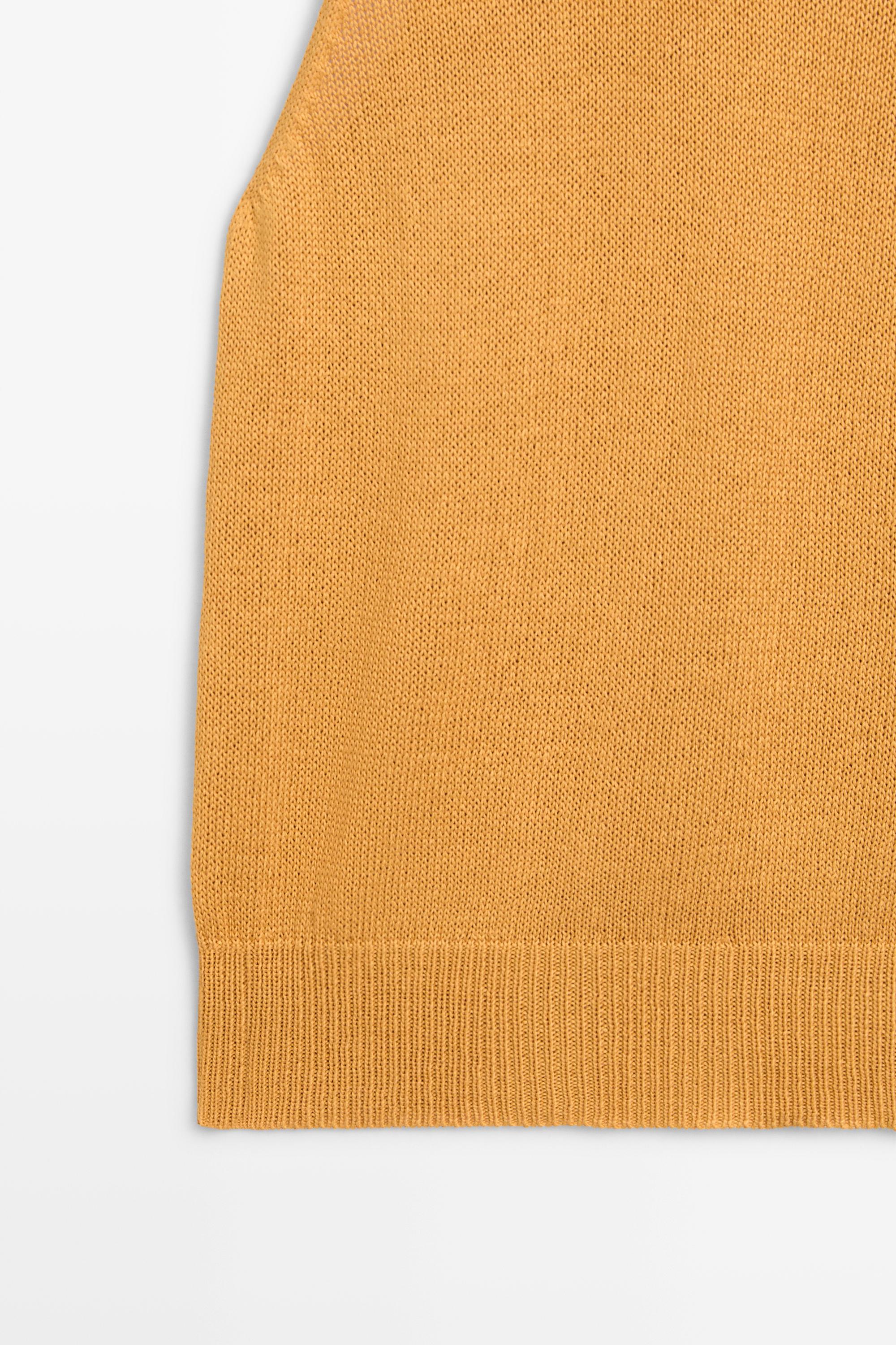 Sleeveless knit halter top — YELLOW