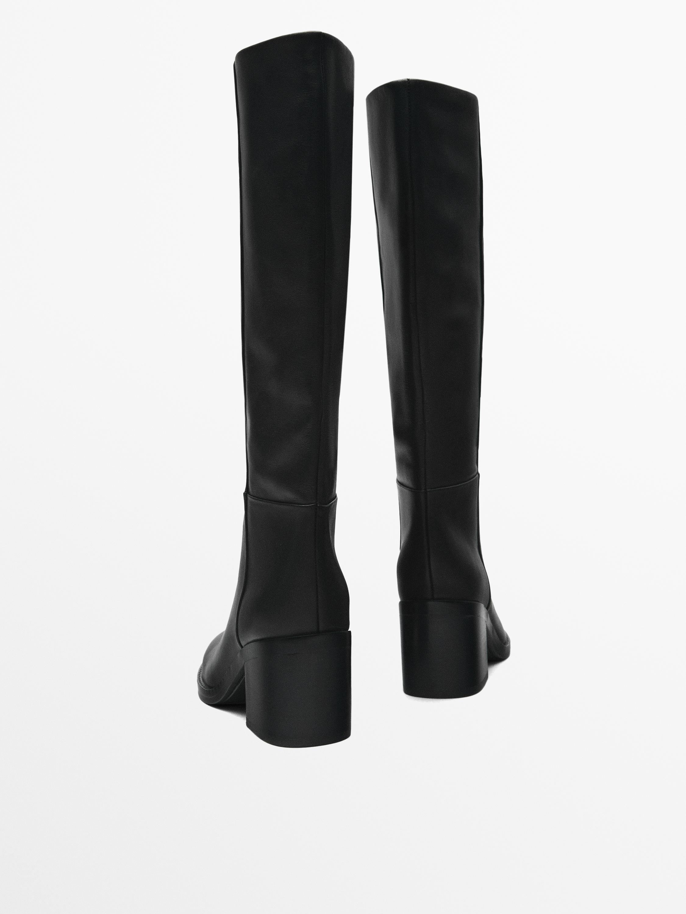 Block heel boots