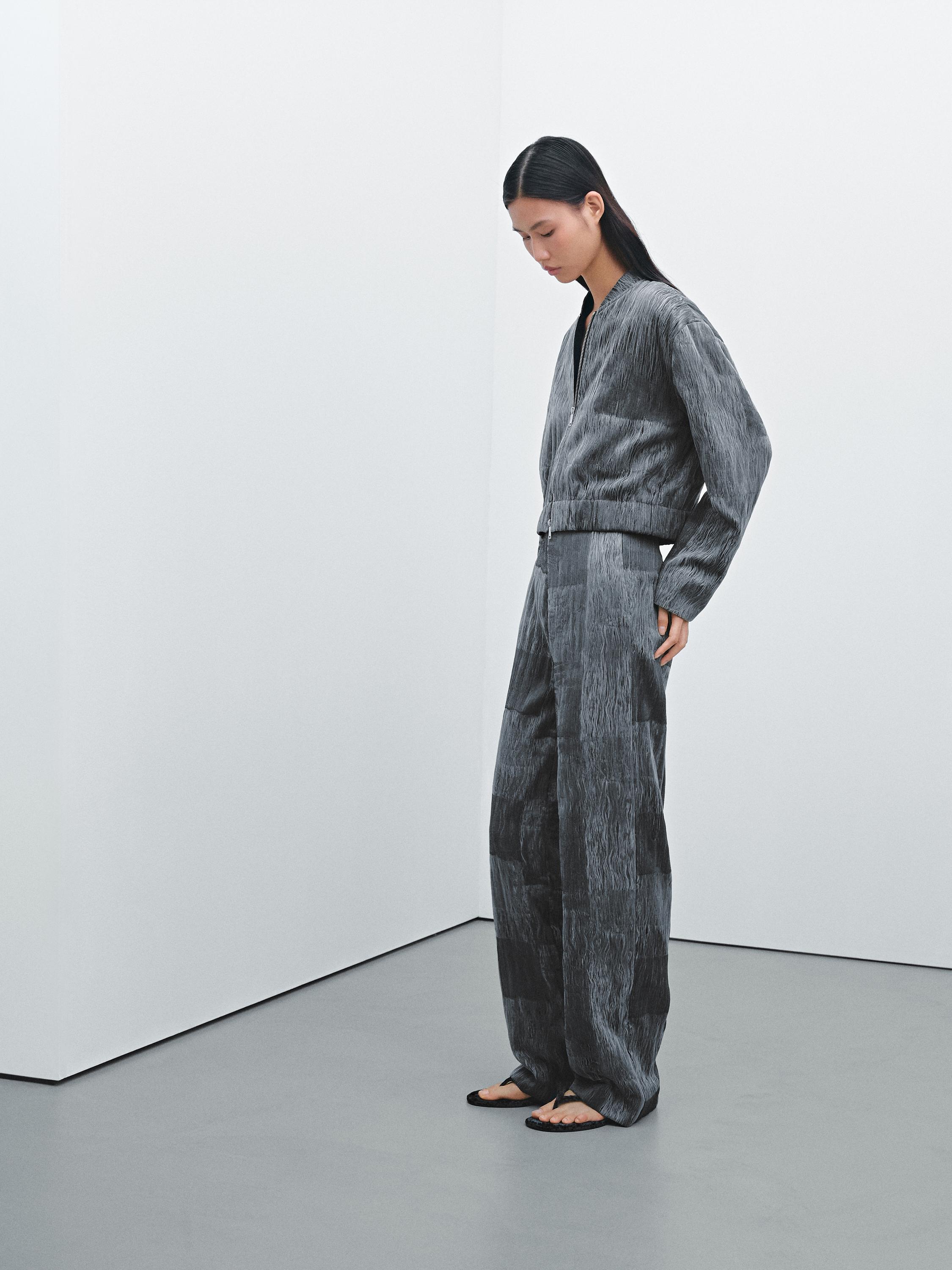 Hose Jacquard Ensemble – Limited Edition