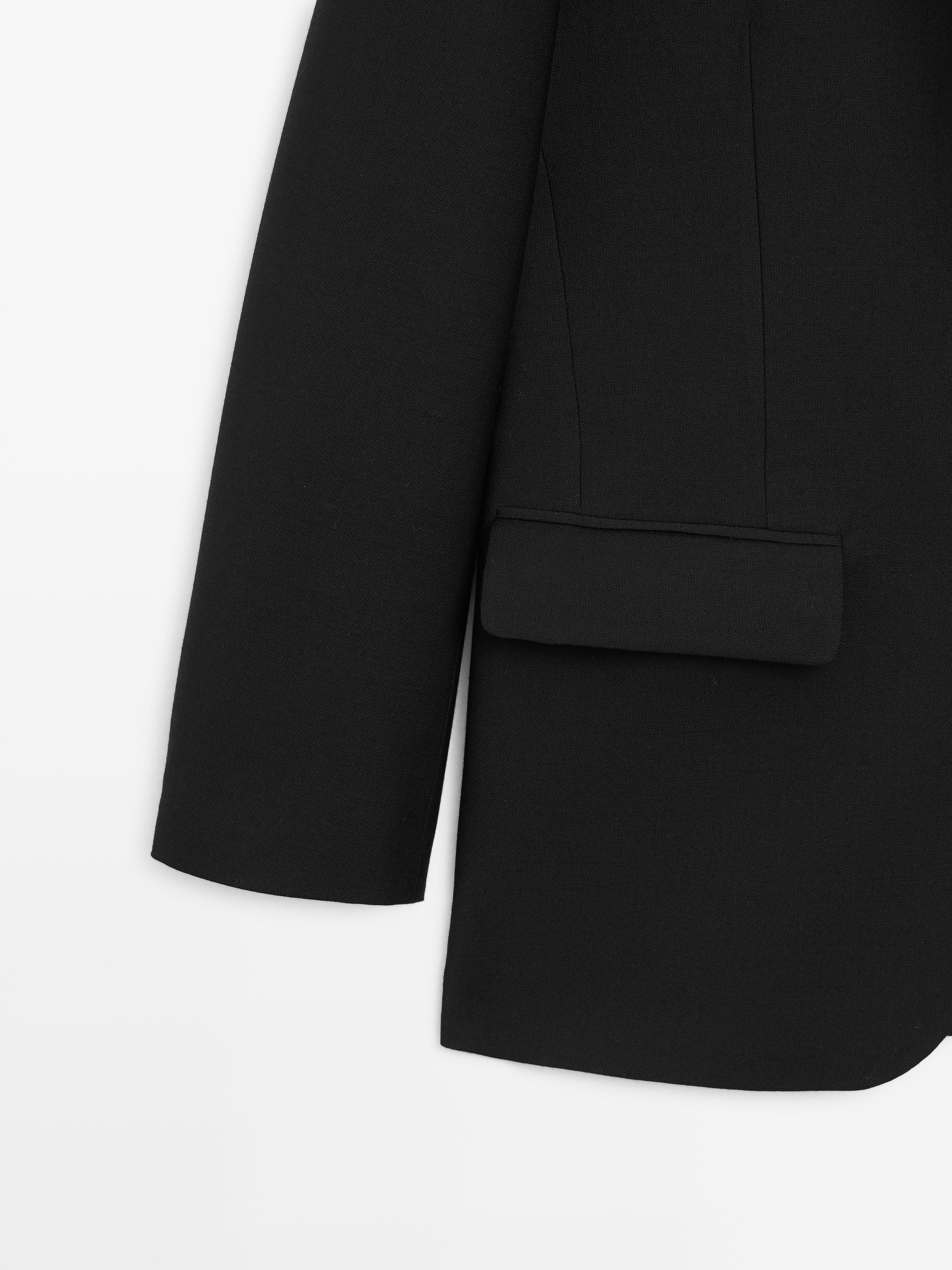 100% wool three-button blazer — BLACK
