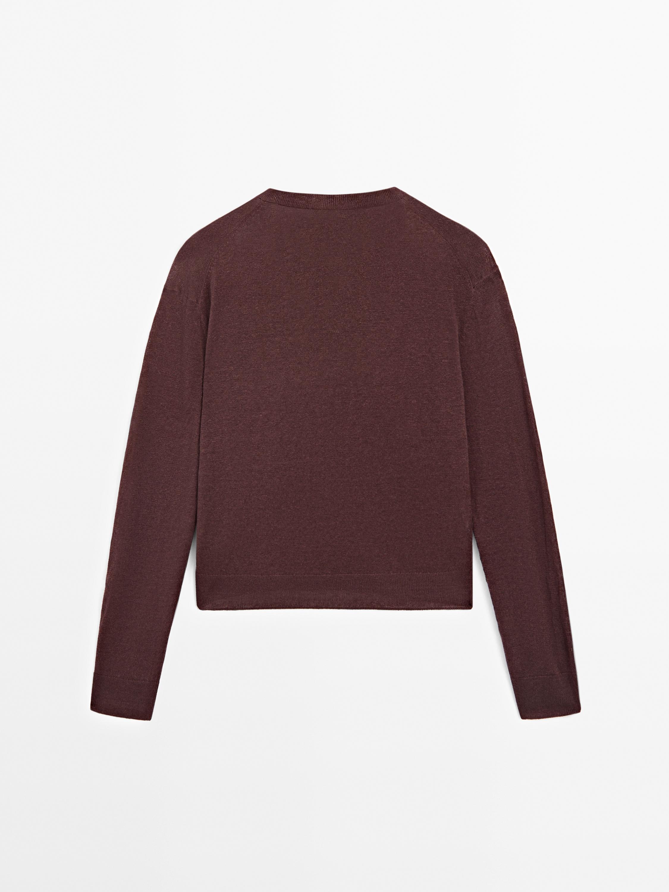 Linen V-neck knit sweater