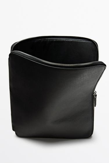 Nappa leather L pouch bag — BLACK 2