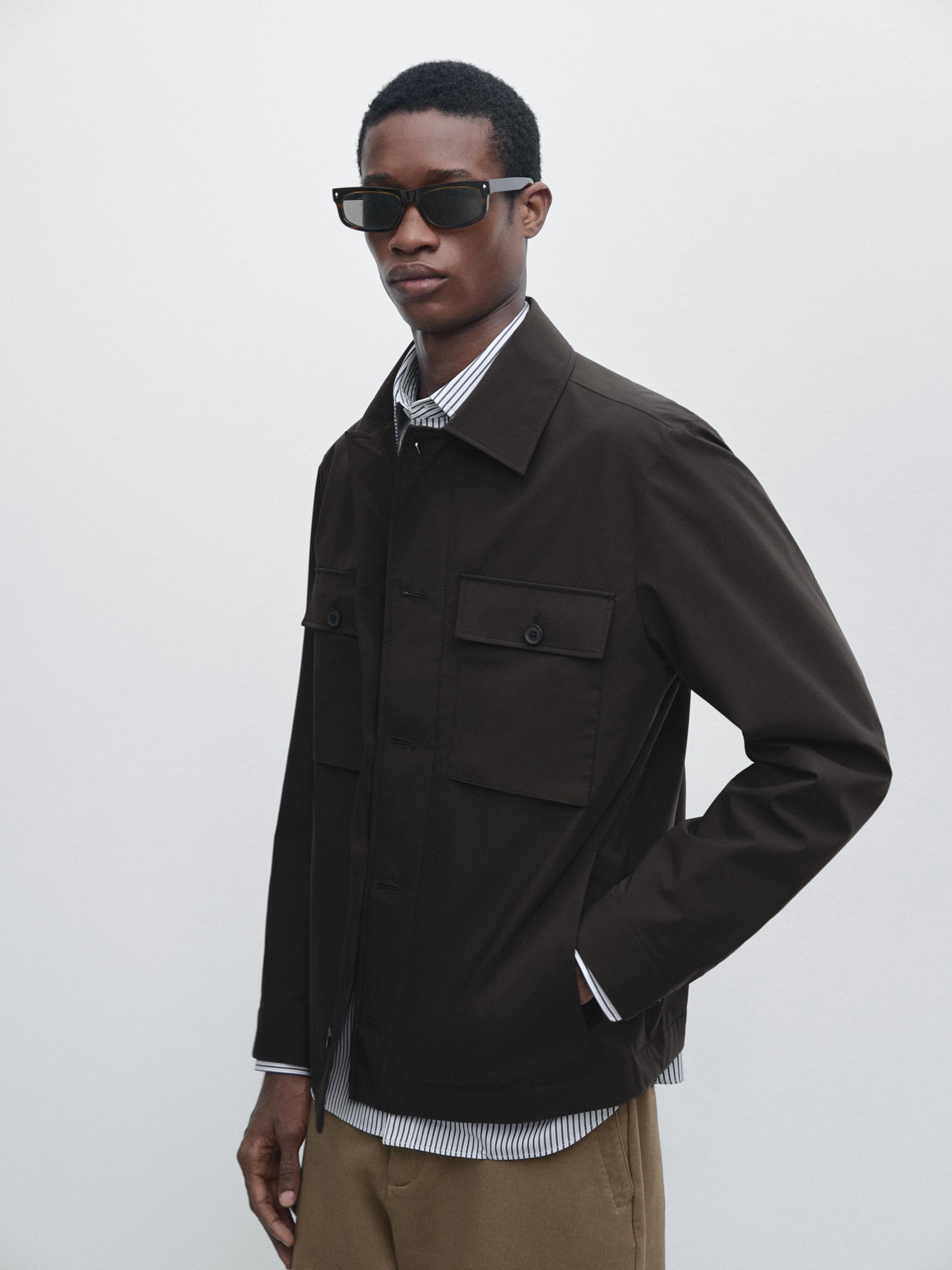 Short jacket with pocket details — Chocolate