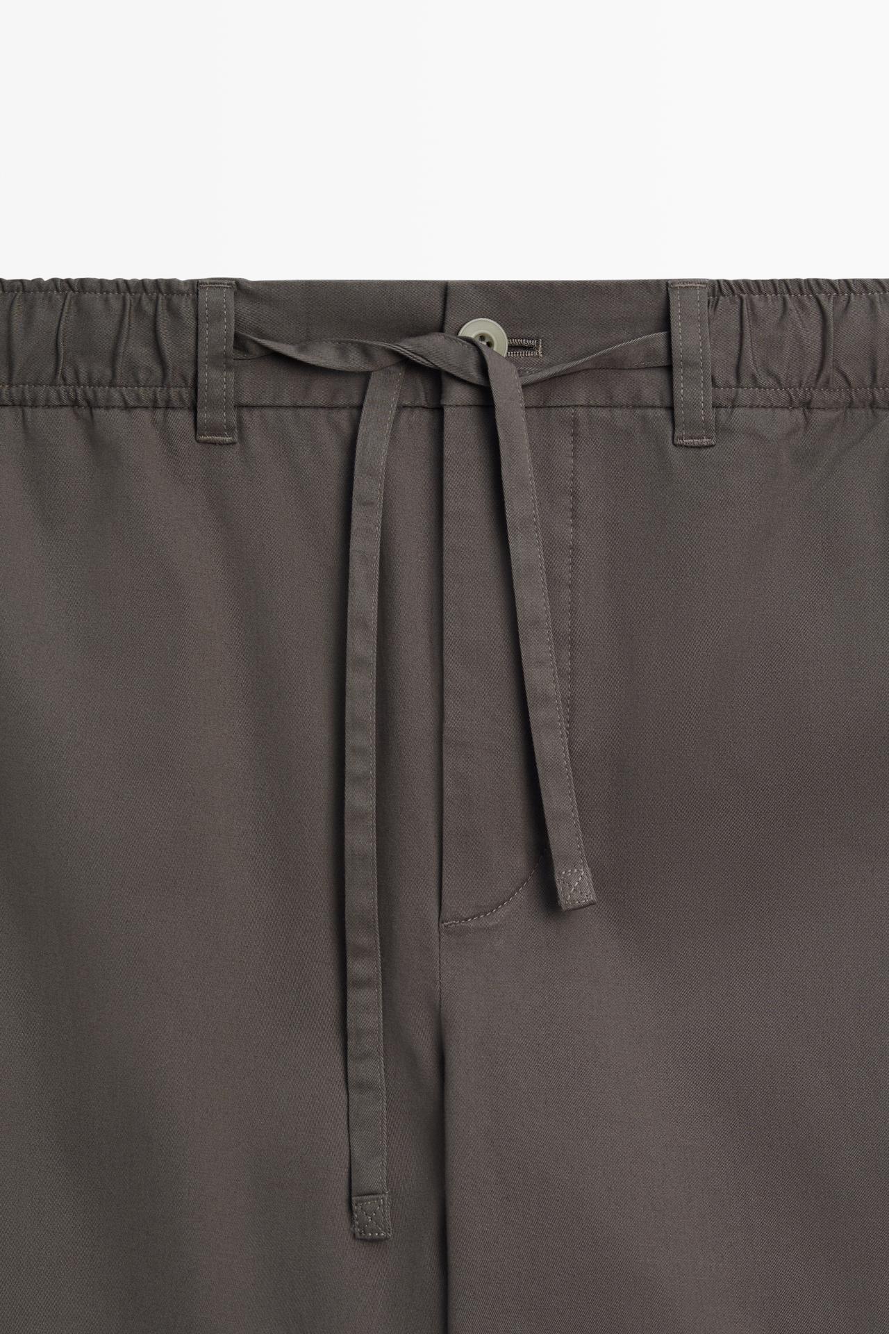 Cotton blend jogger fit pants — GREY