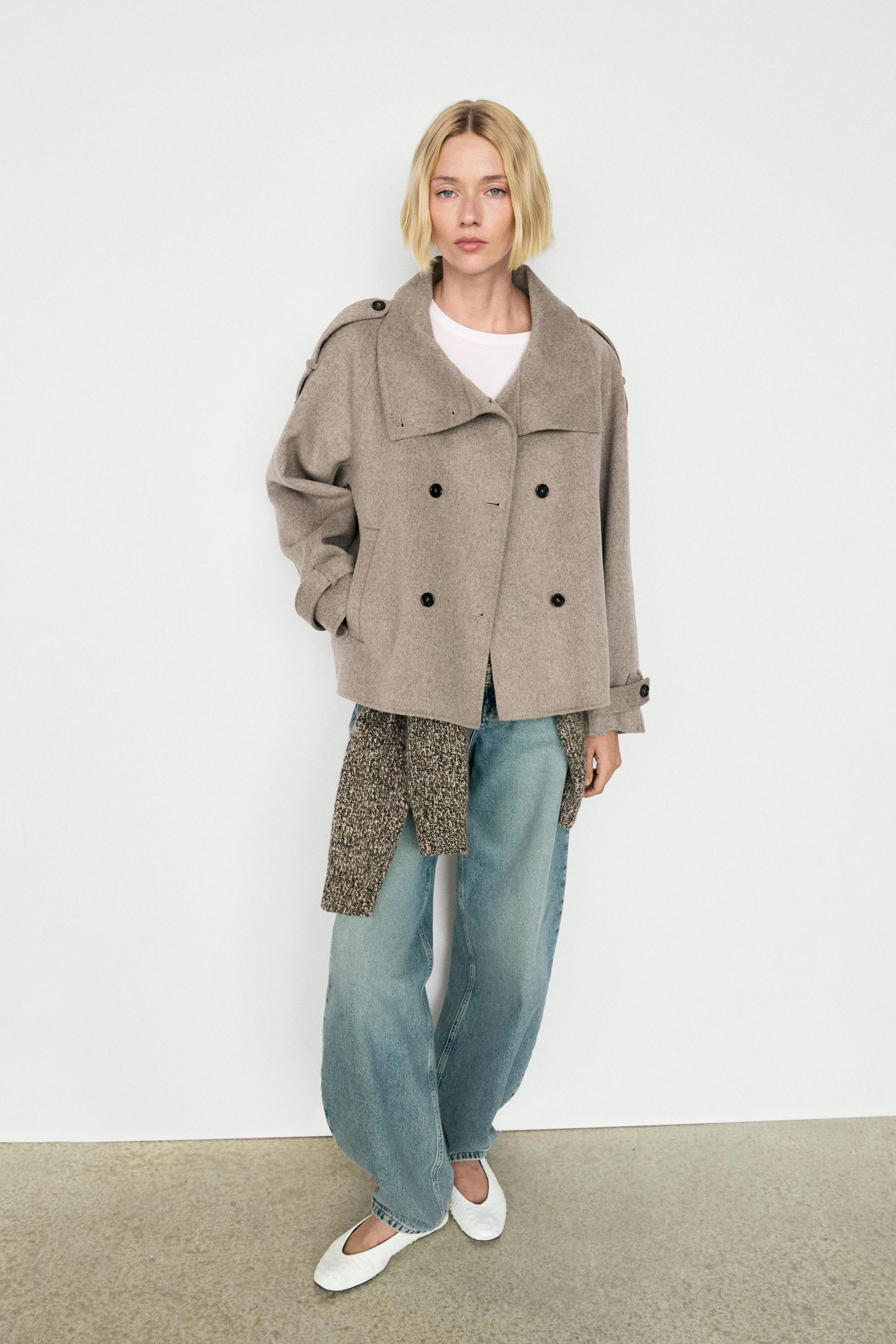 Cropped button detail trench coat — BROWN