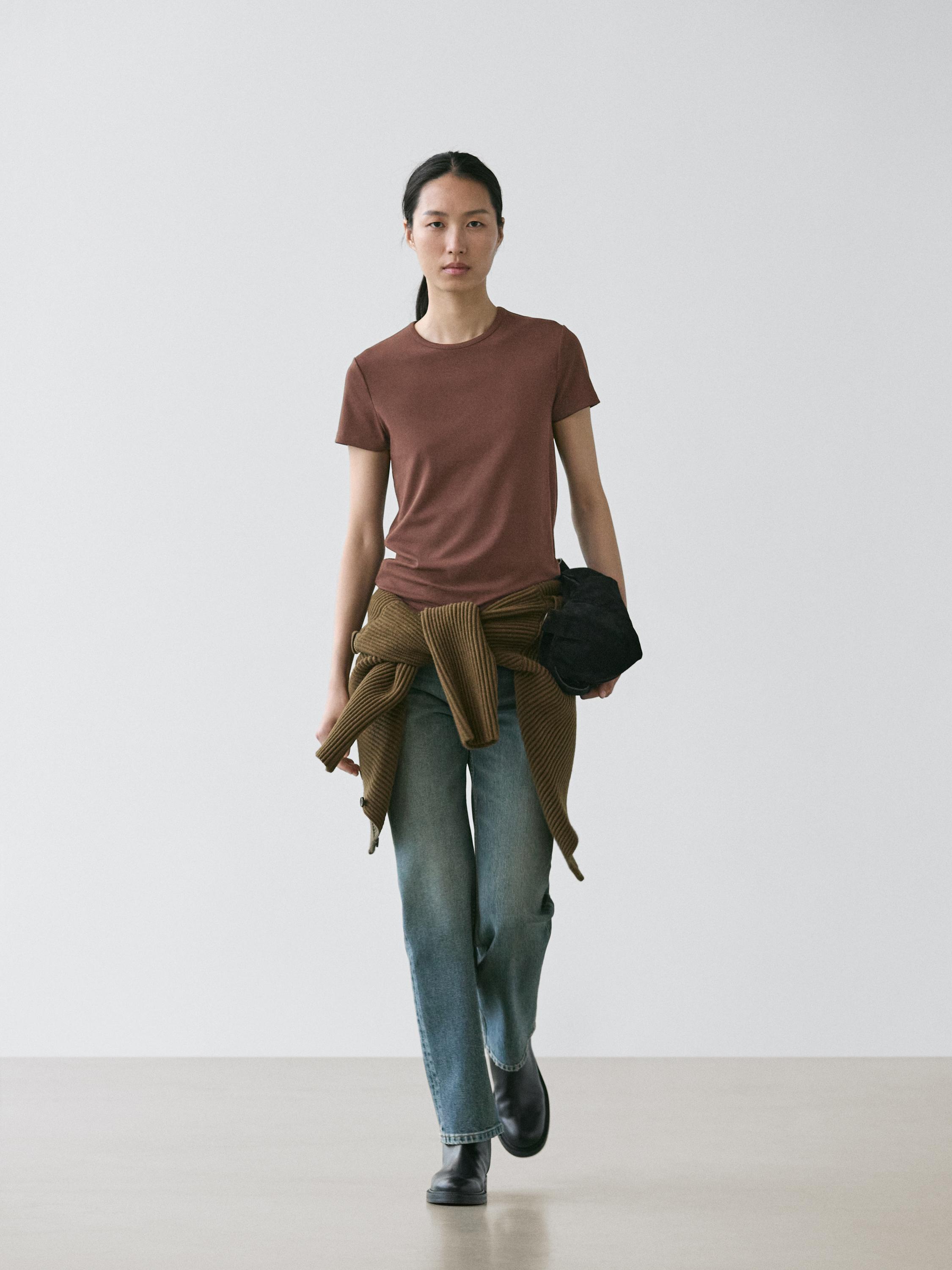 Lyocell blend short sleeve T-shirt — BROWN