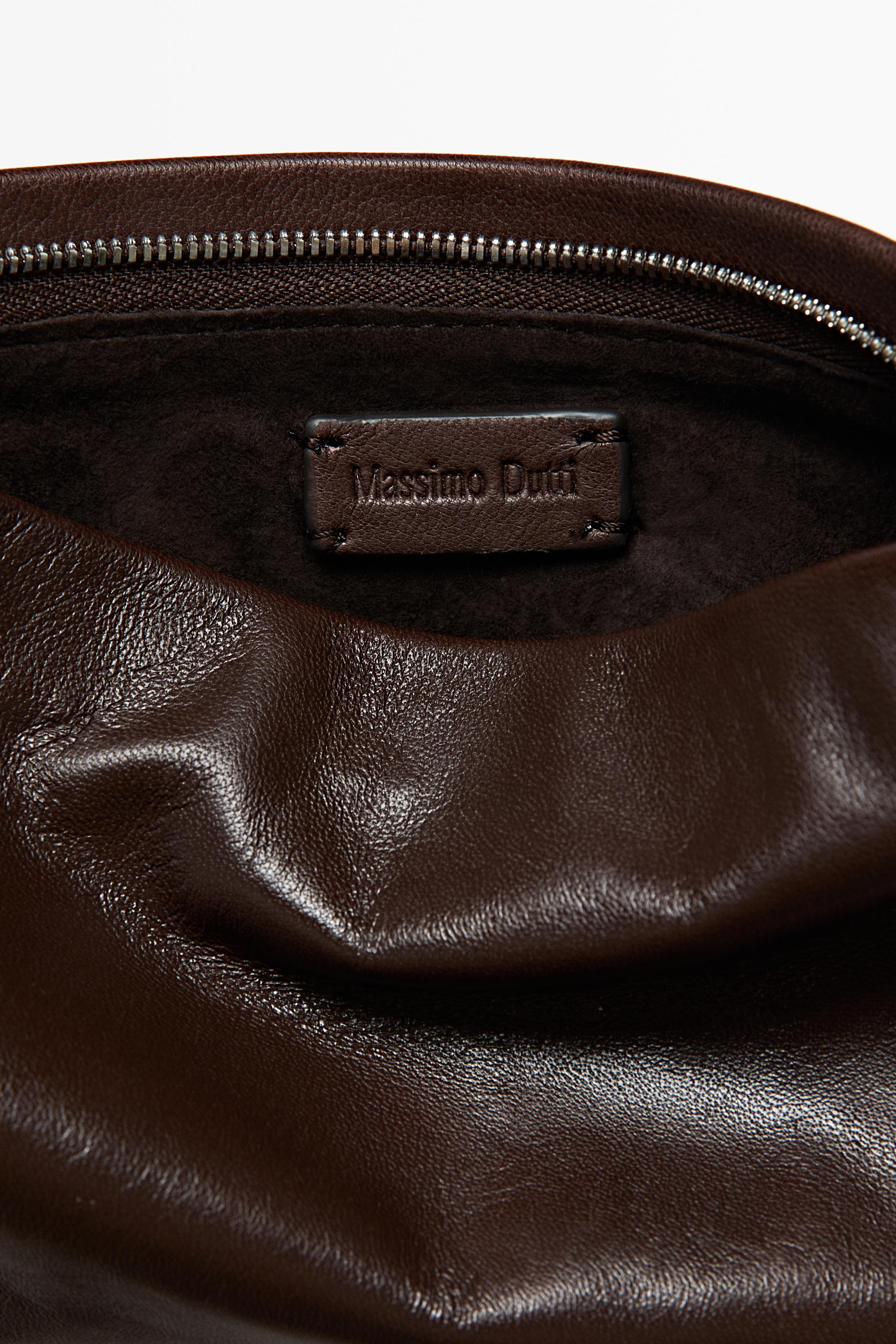 Soft nappa leather medium toiletry bag