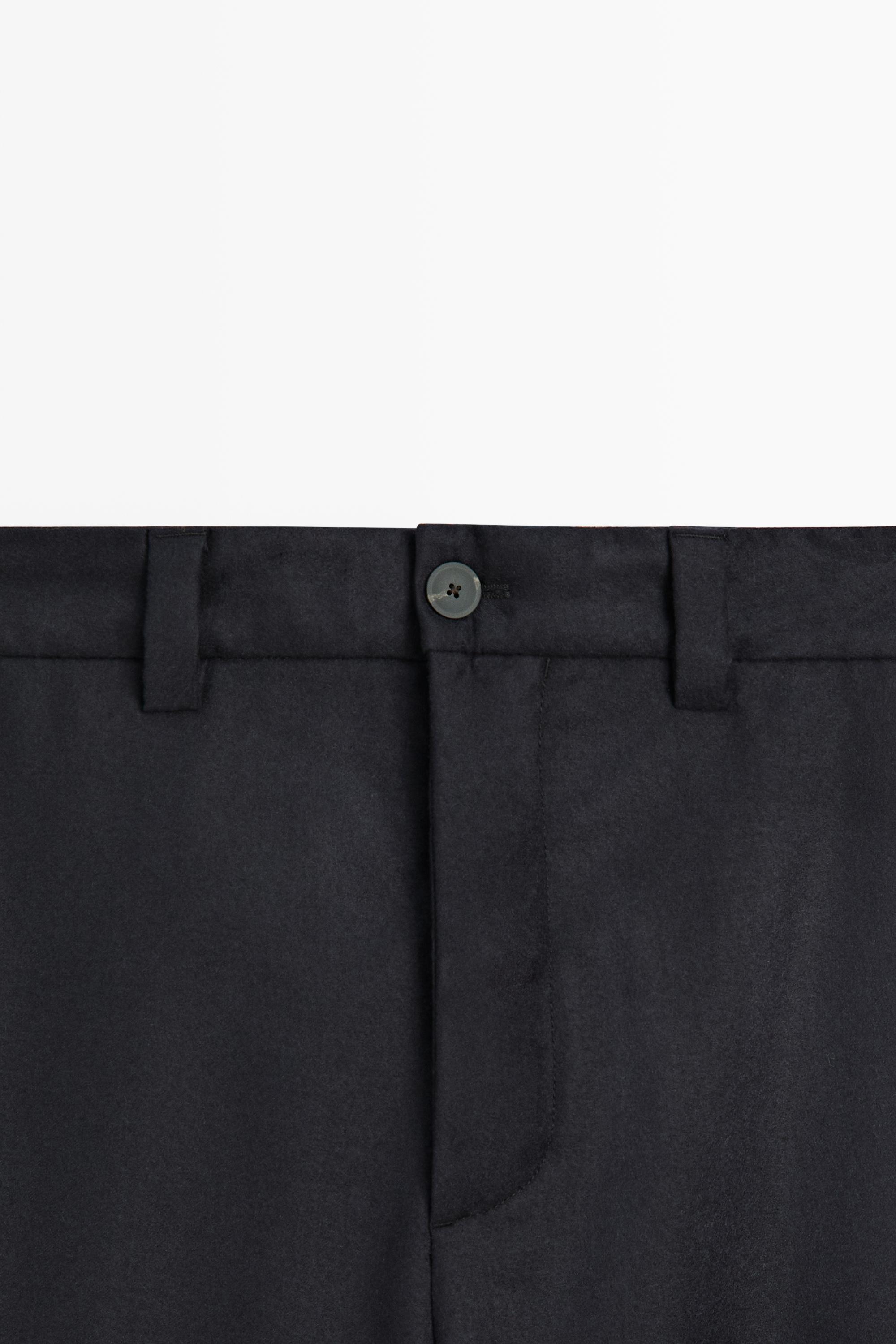 Bukser i 100 % uld til et matchende look