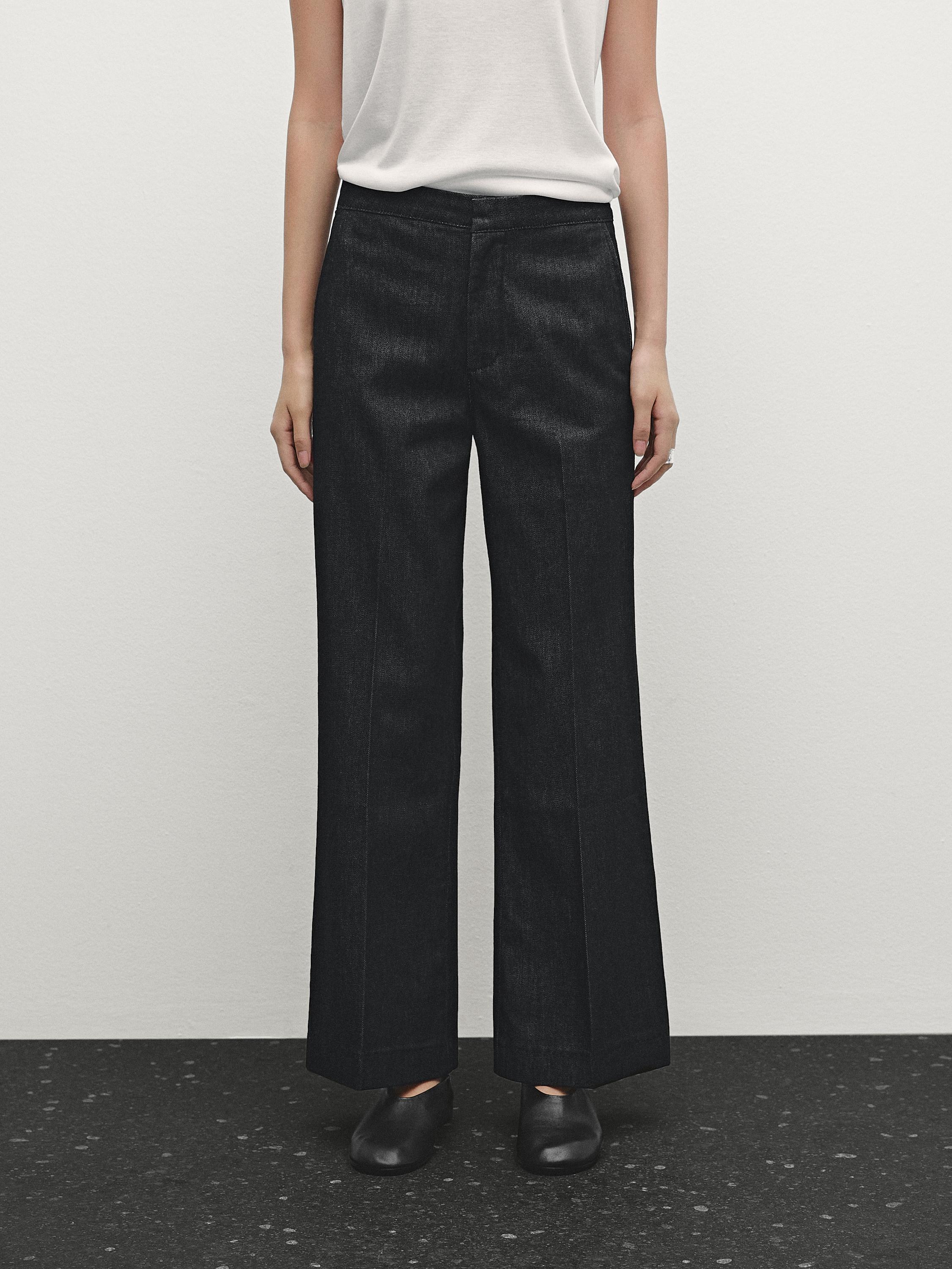 Mid-rise flared jeans