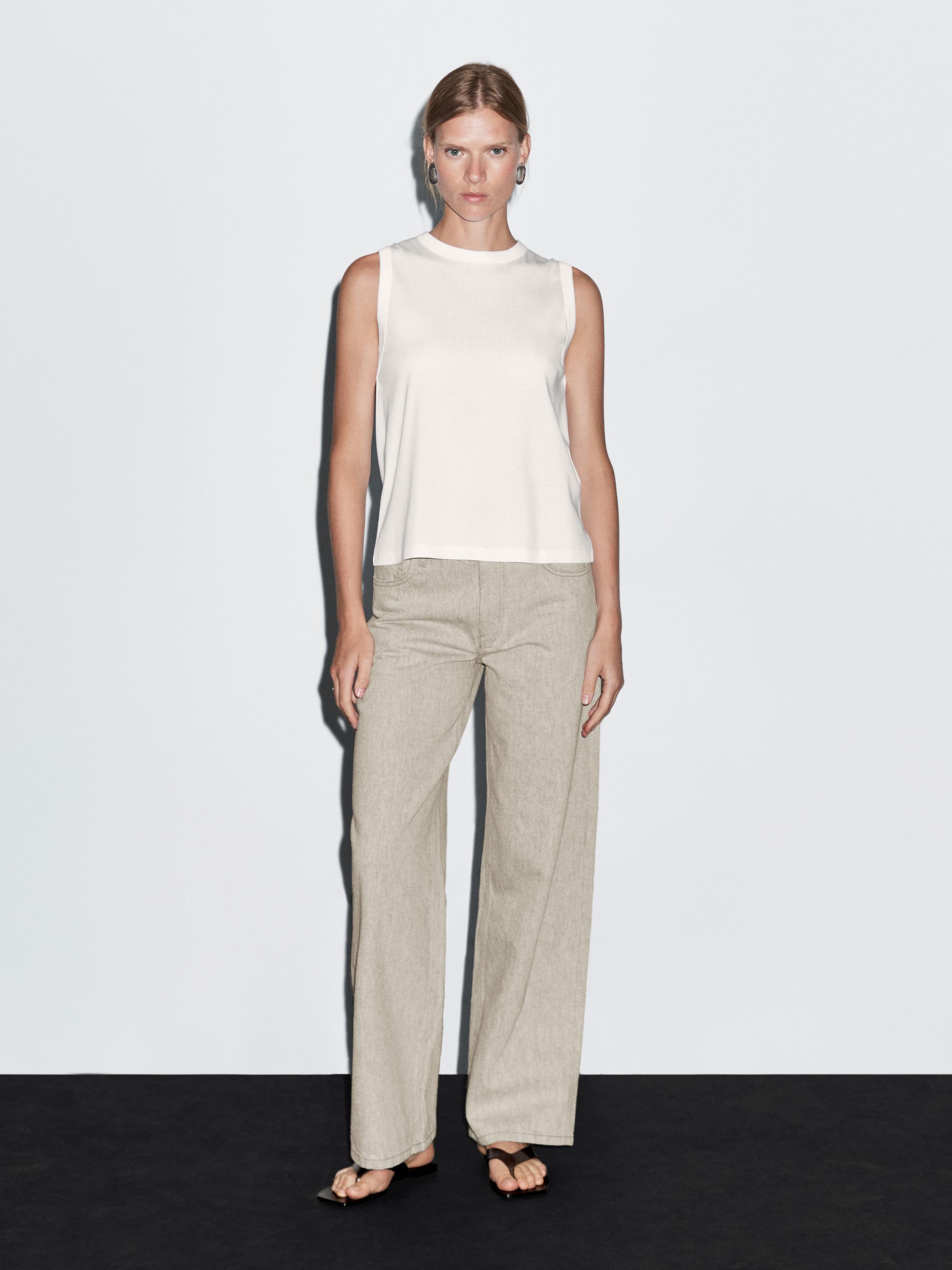 Mid-rise wide-leg jeans