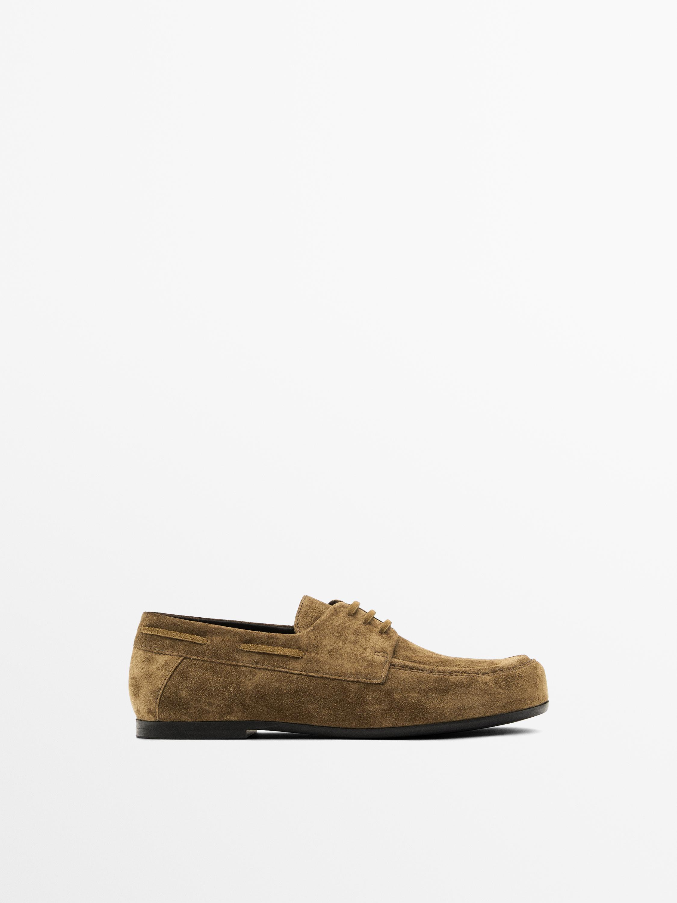 Segelschuhe aus Leder