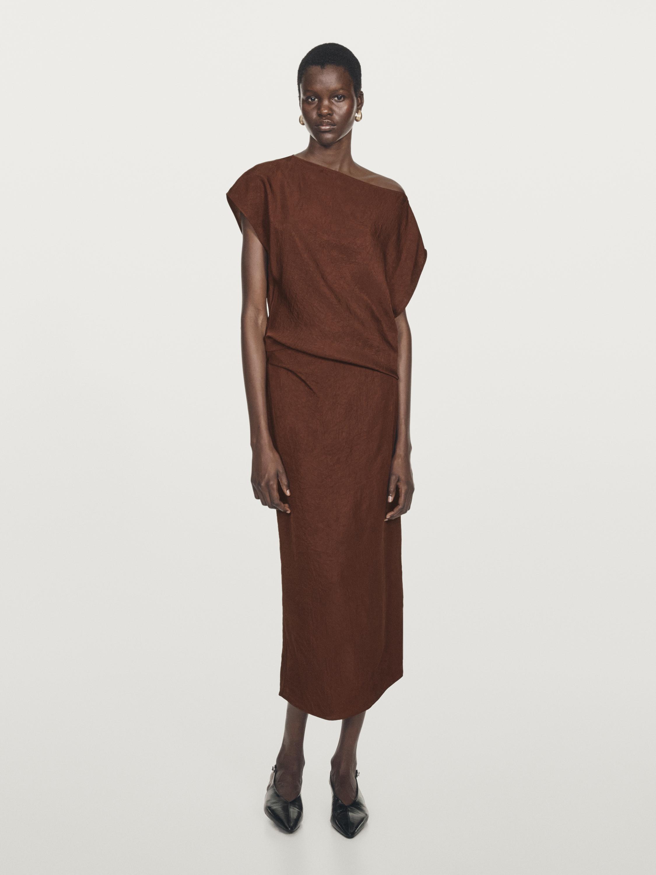 Long dress with gathered waist detail