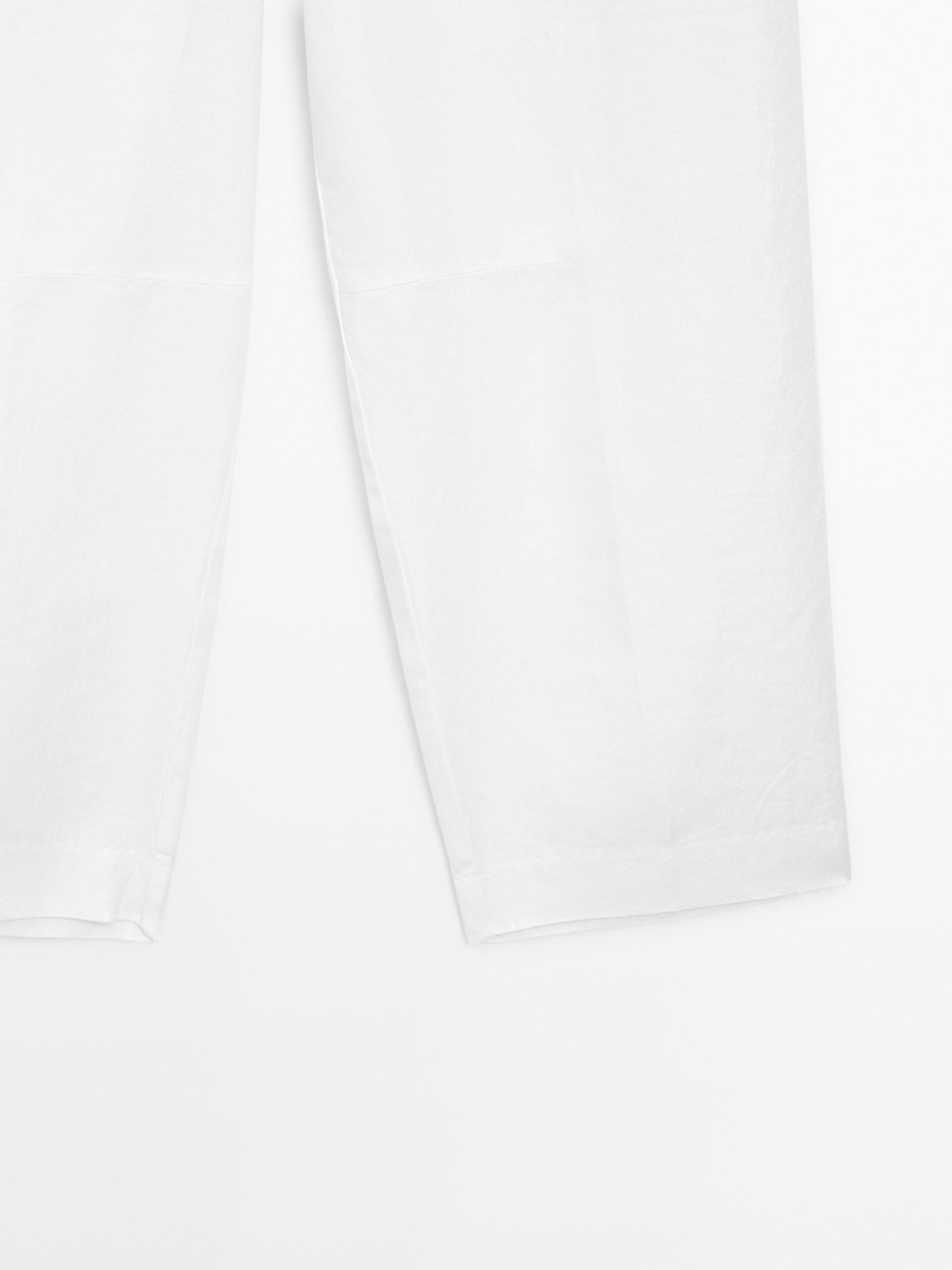 Flowing 100% linen trousers