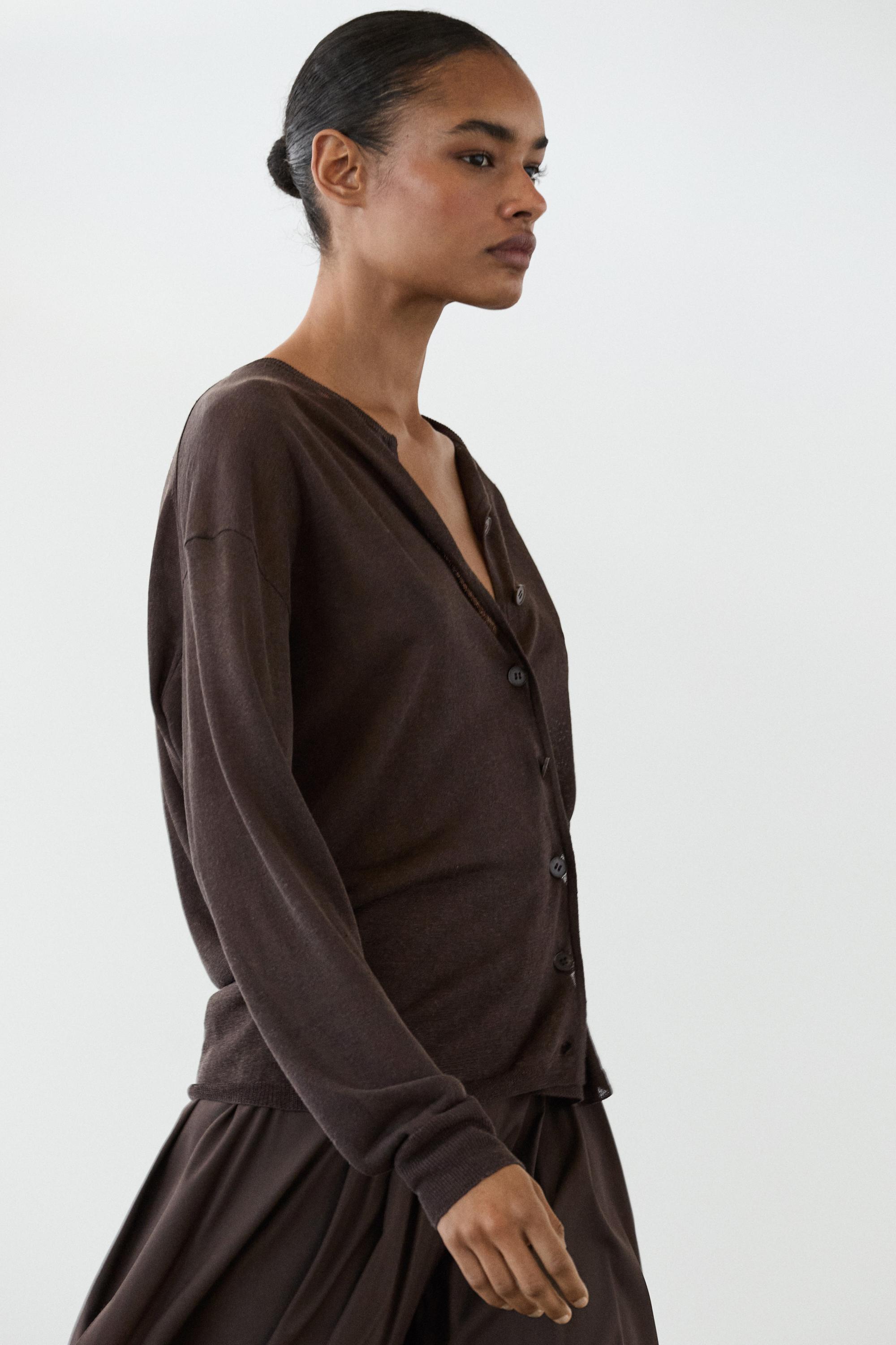 Linen blend cardigan with button detail