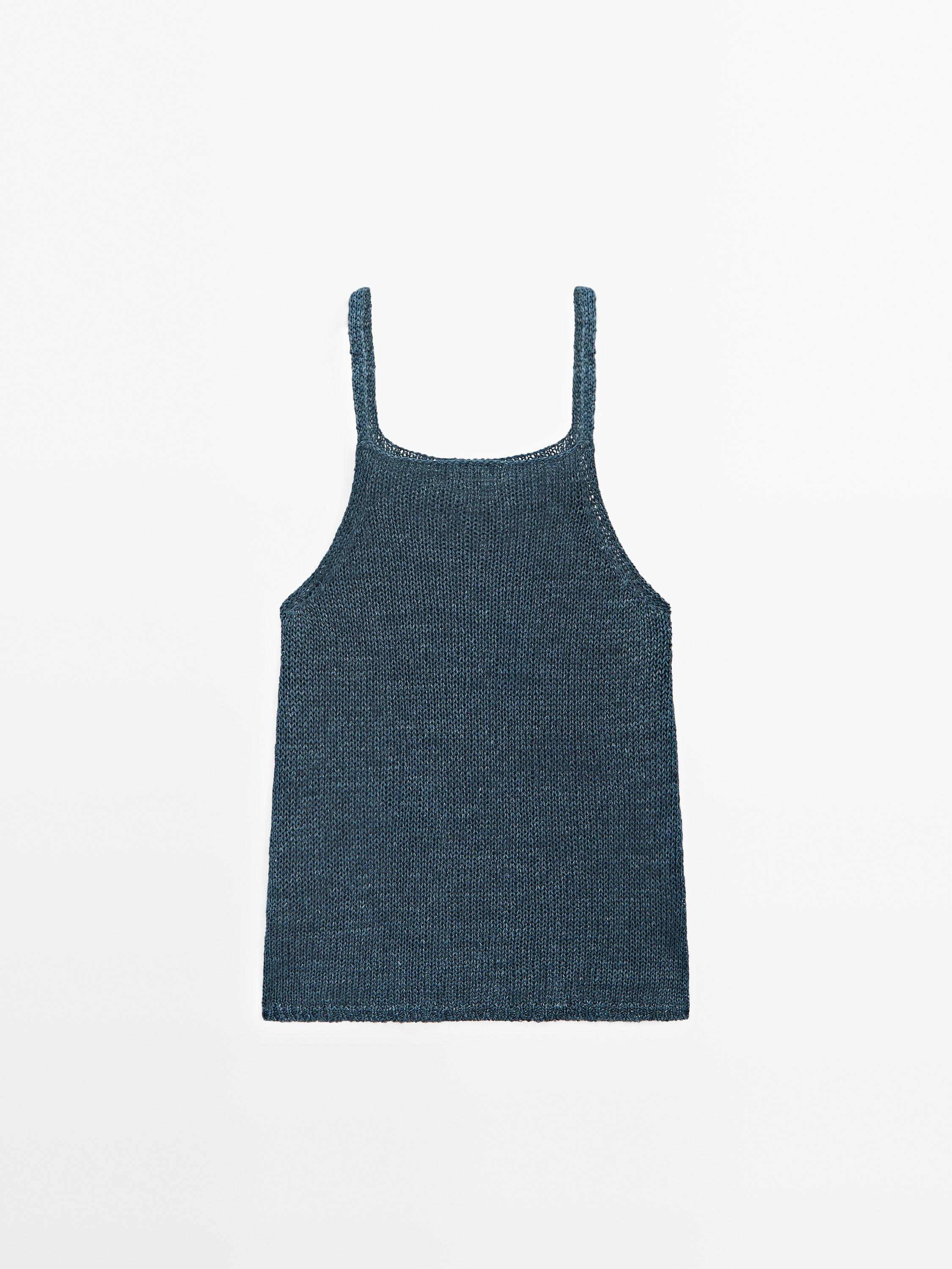 Halterneck knit top