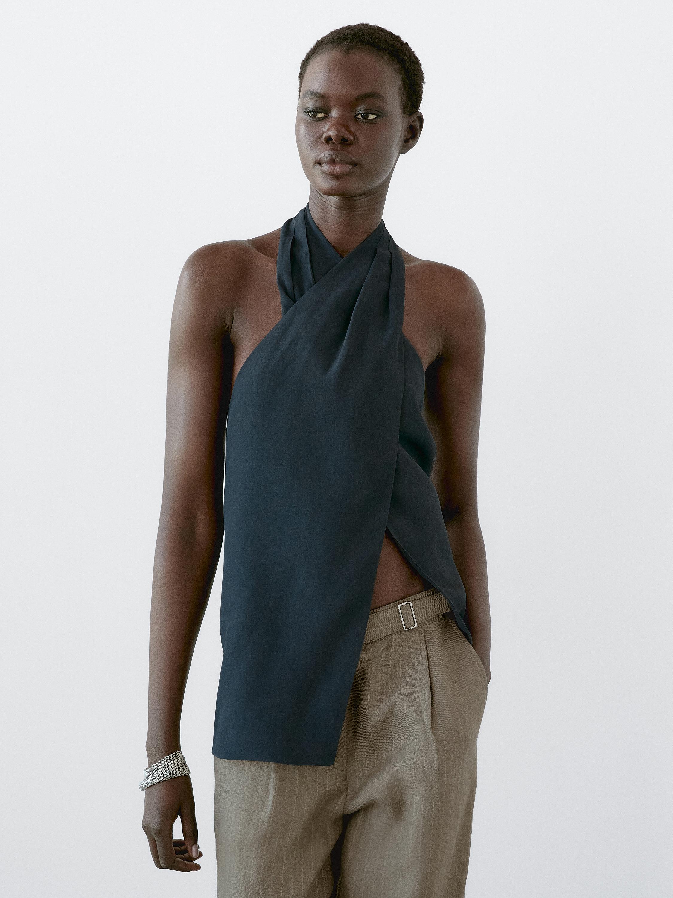 Halter neck back neckline top
