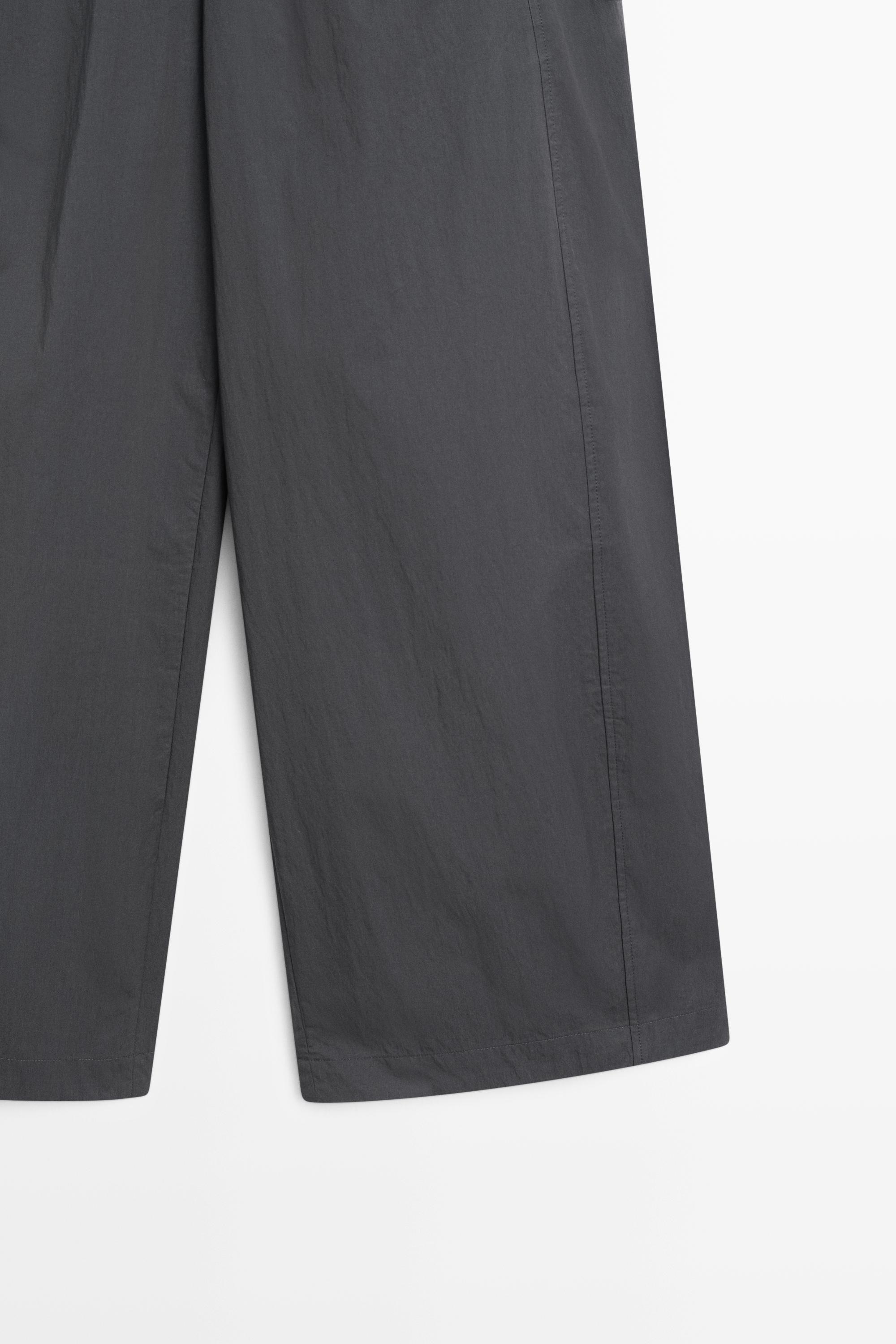 Cropped technical barrel fit pants — Blue