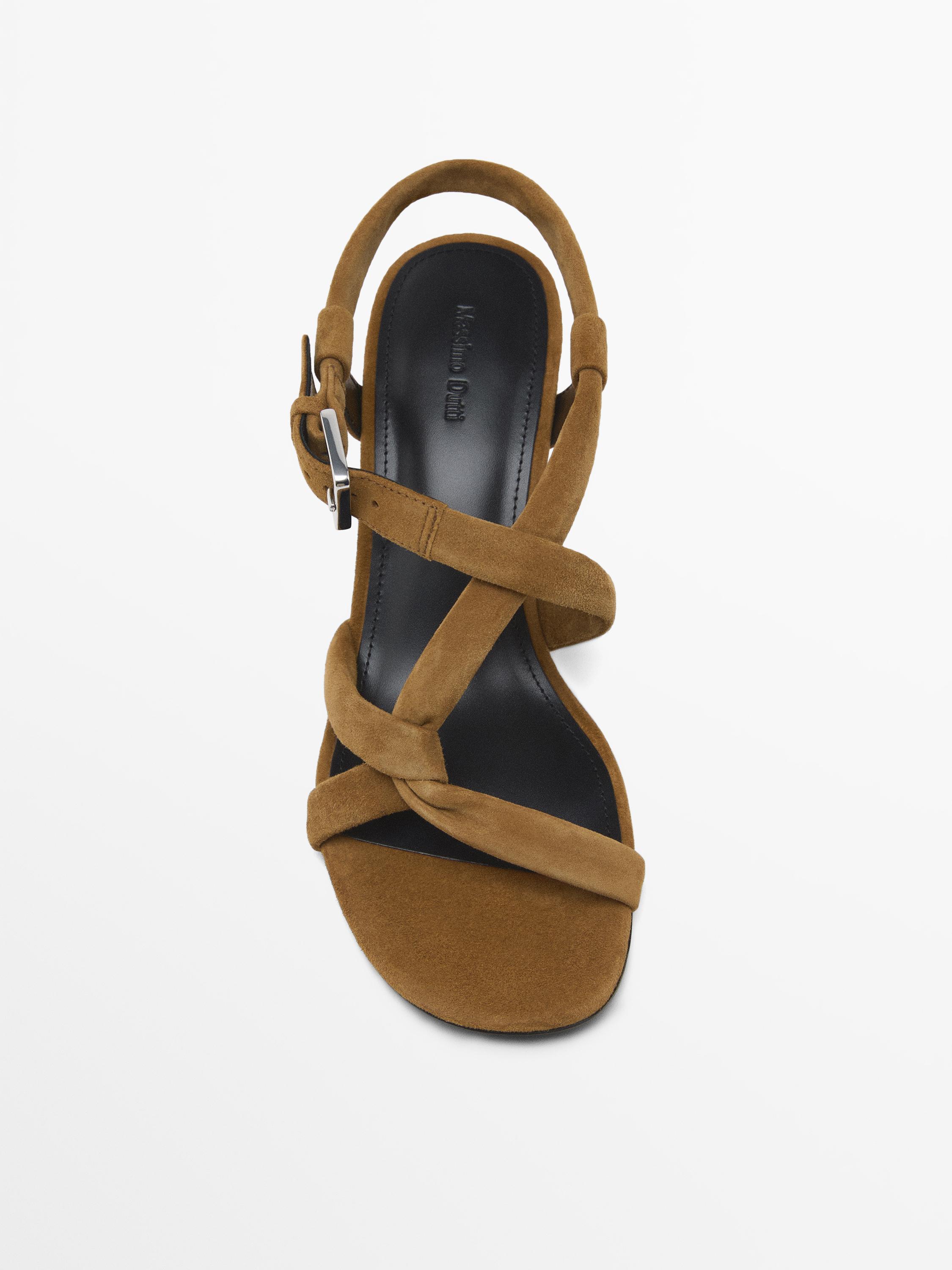Yumshoq bretelkali sandal
