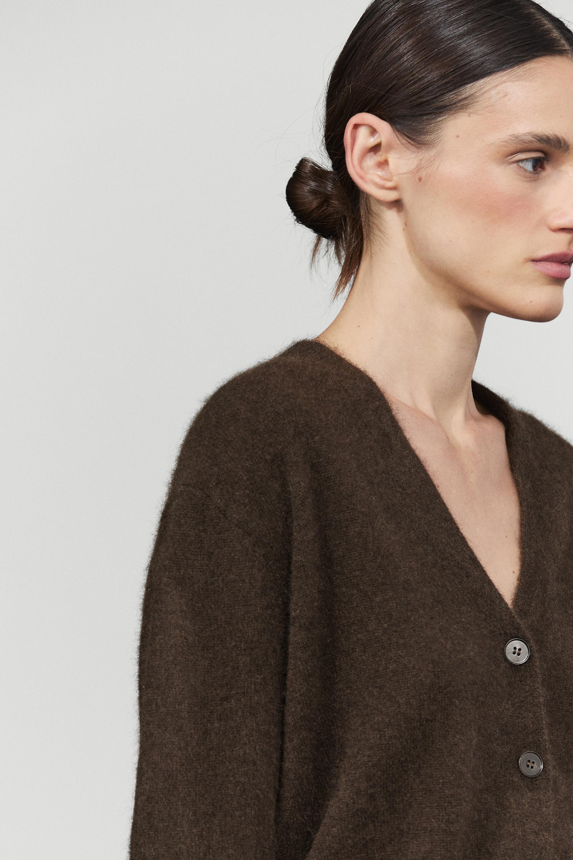 Brushed wool-blend V-neck knit cardigan — BROWN