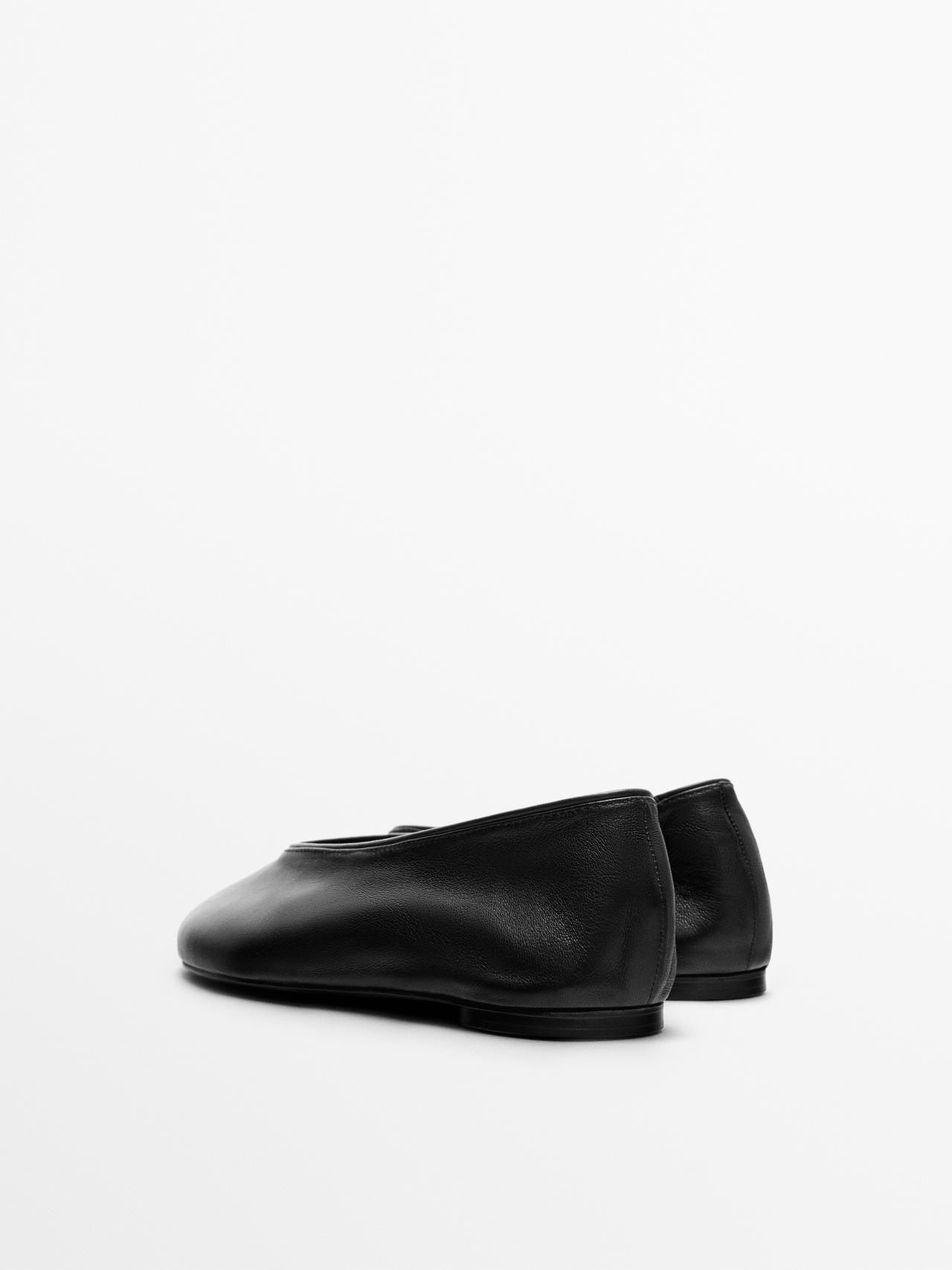 Soft leather ballerinas — BLACK