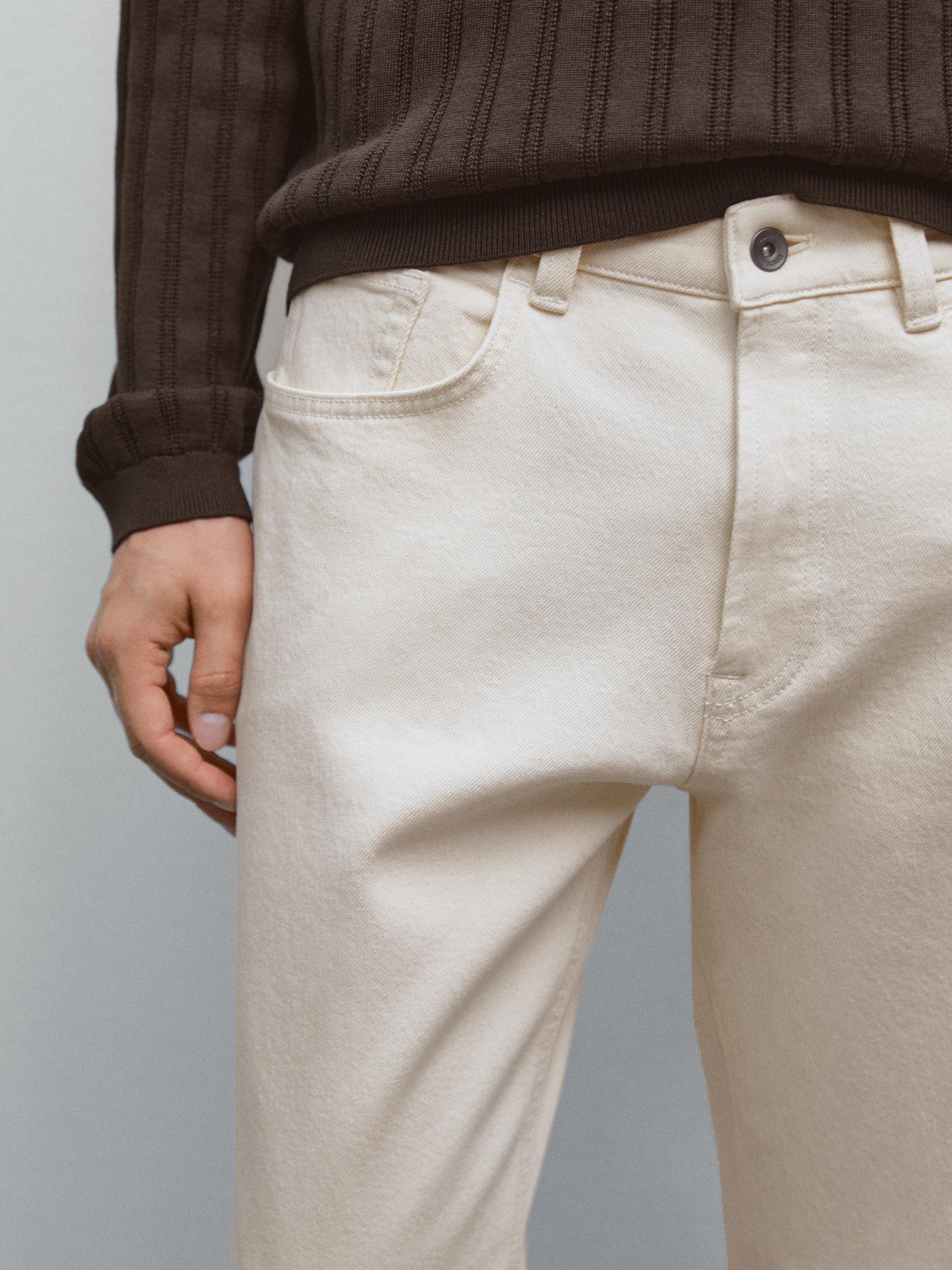 Tapered fit jeans