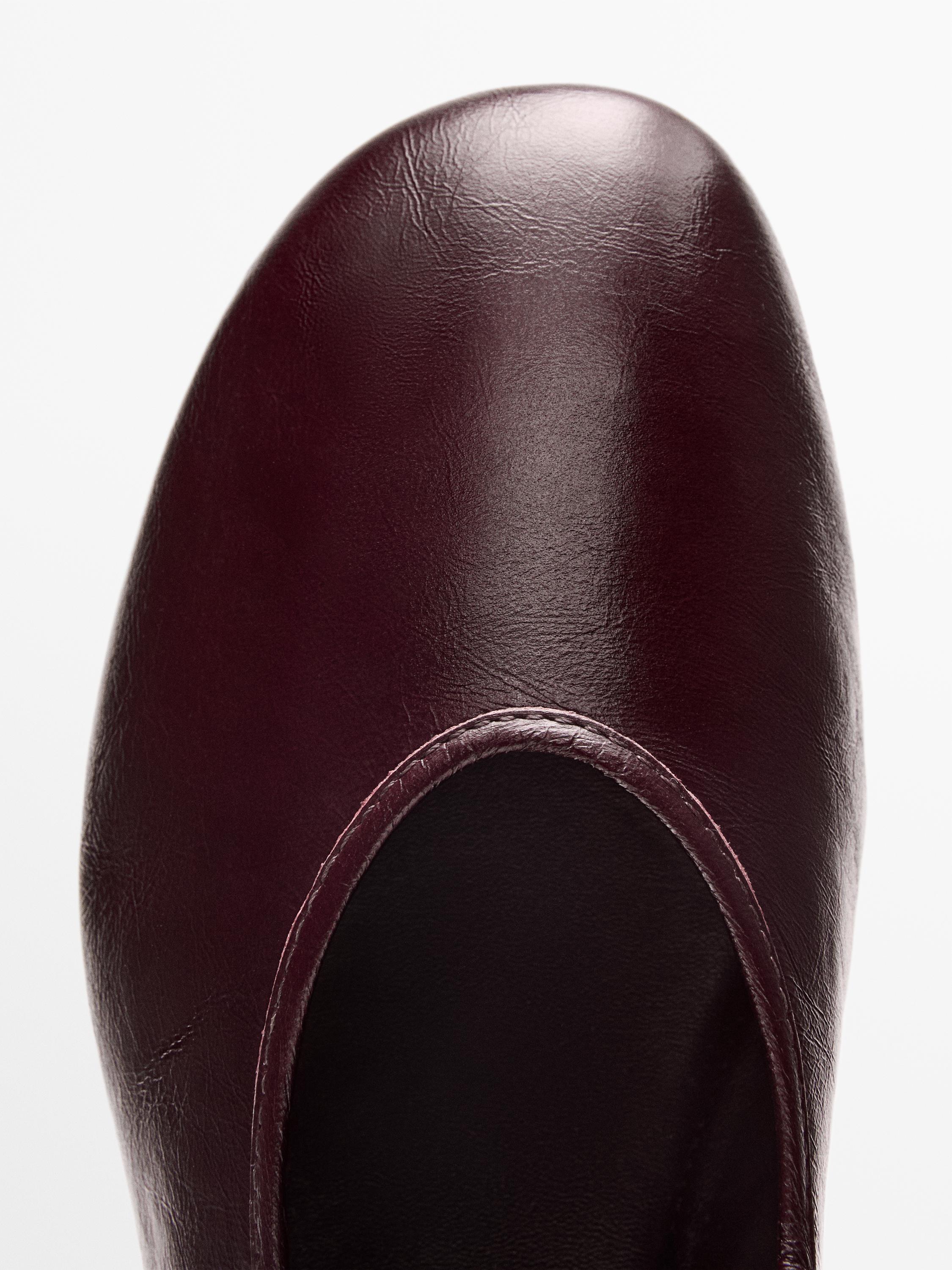 Çatlak görünümlü deri babet