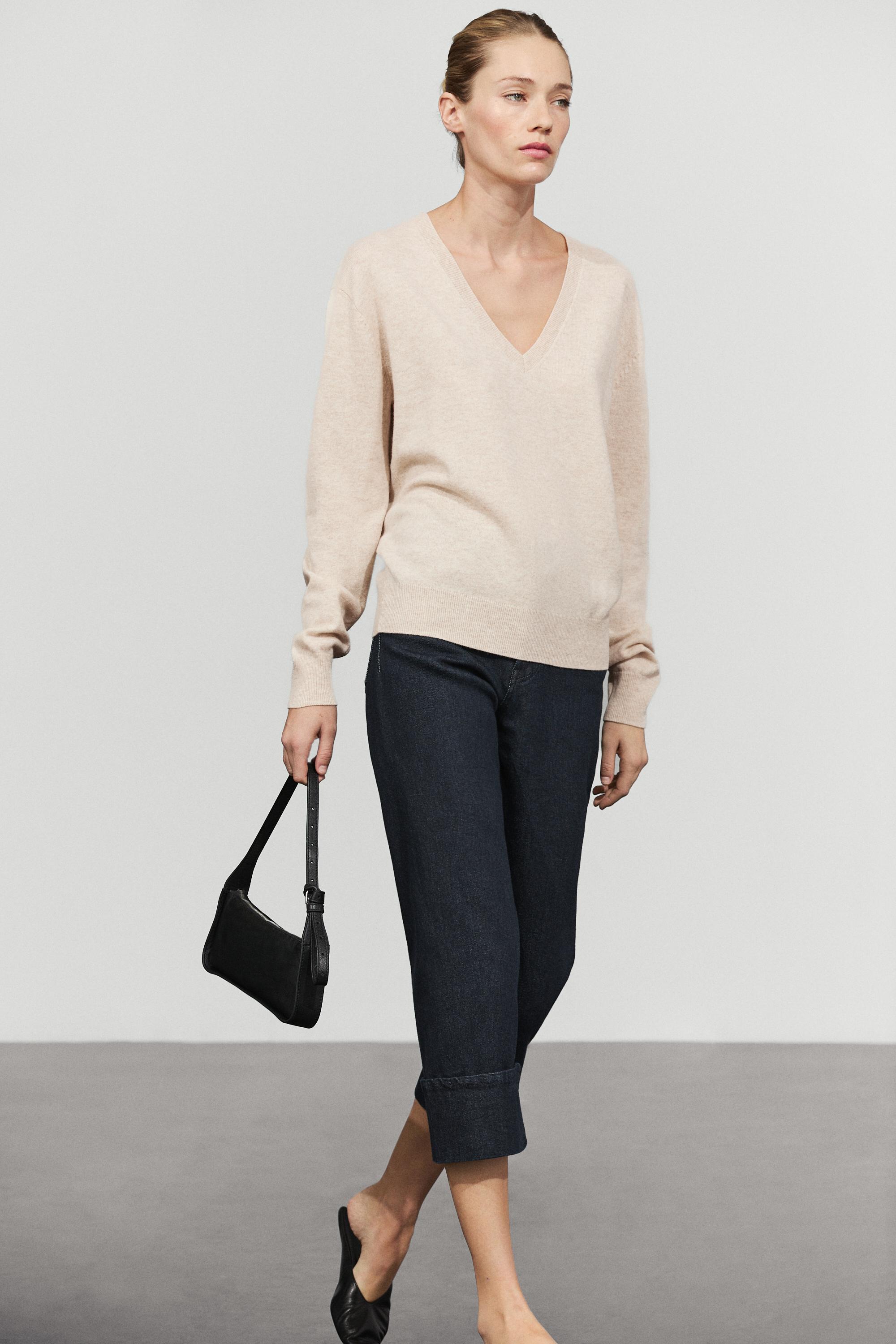 Wool blend V-neck knit sweater — BEIGE MARL