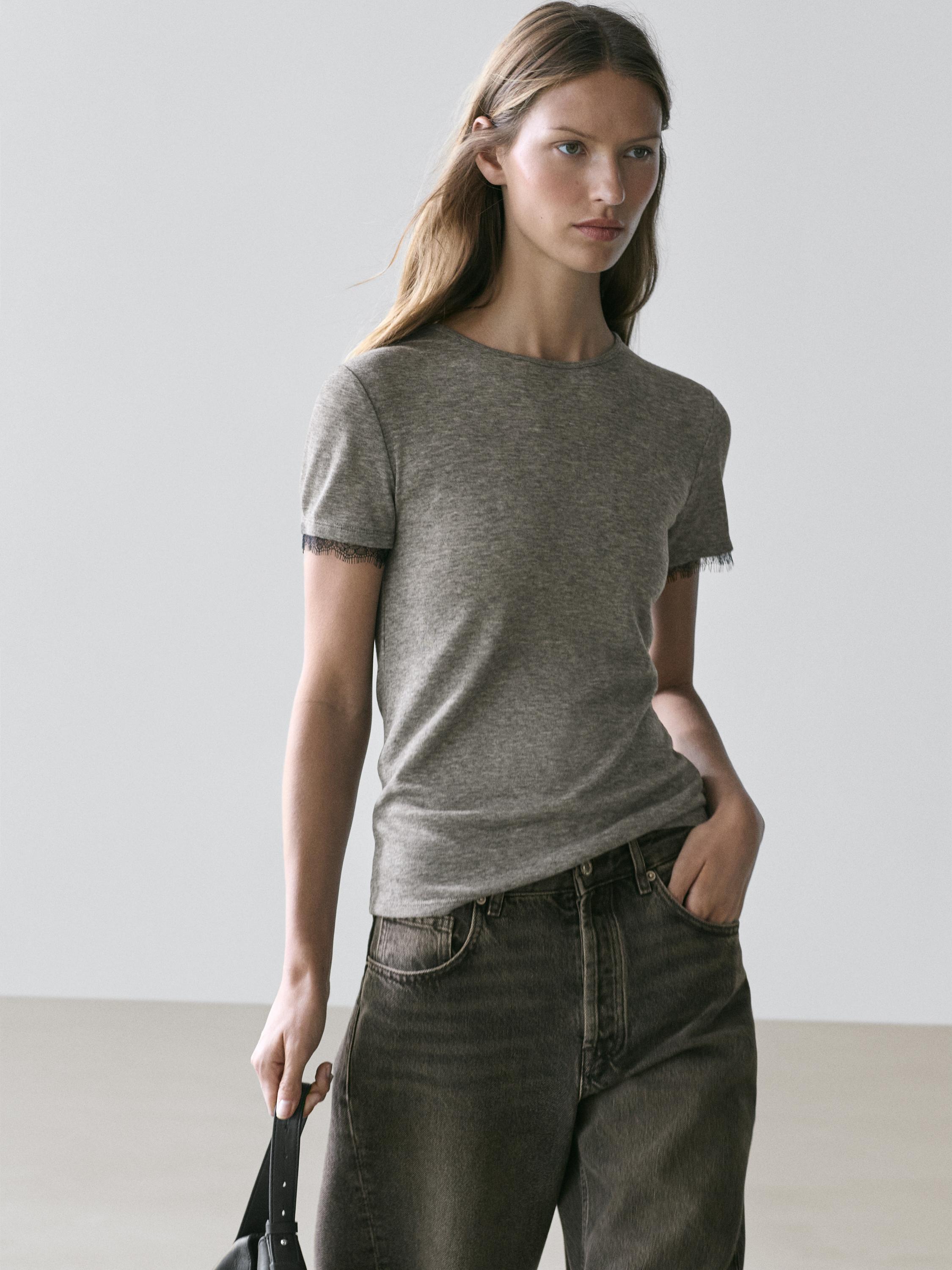 Wool blend T-shirt with lace detail