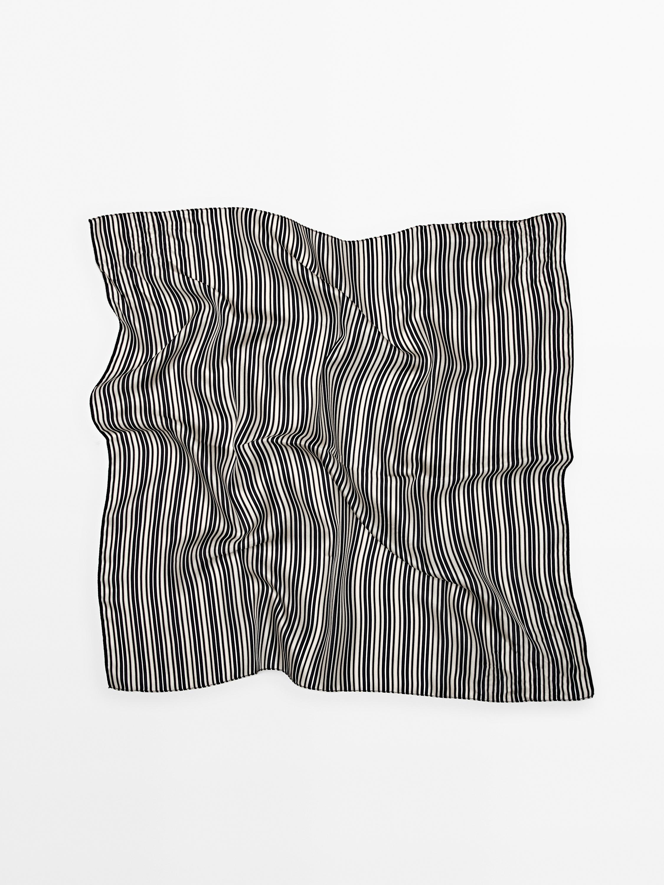 ★ Massimo Dutti★ 100 silk striped scarf 06314608401 06315717434-o15.jpg?ts=