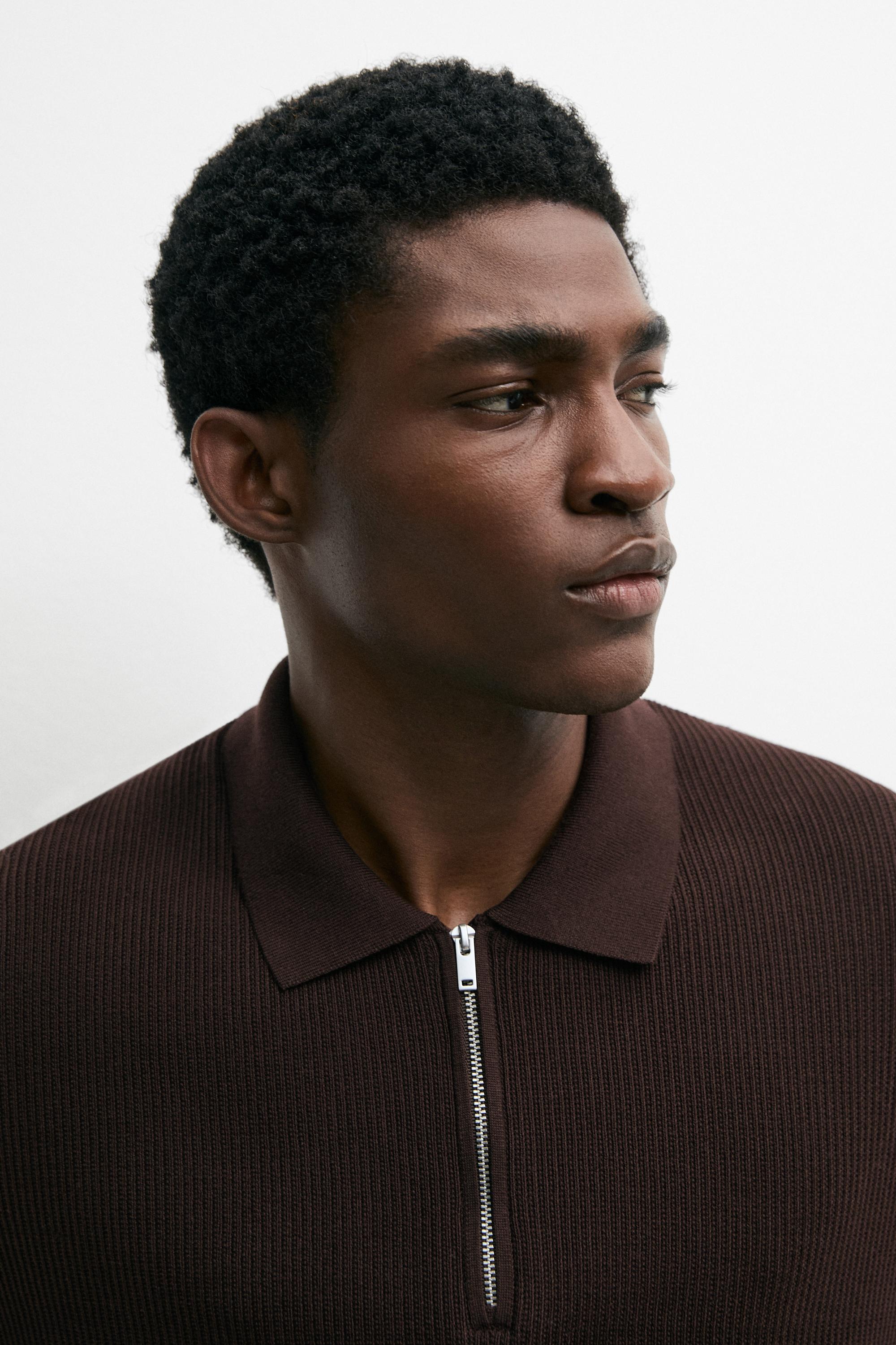 Knit polo sweater with quarter-zip collar — BURGUNDY