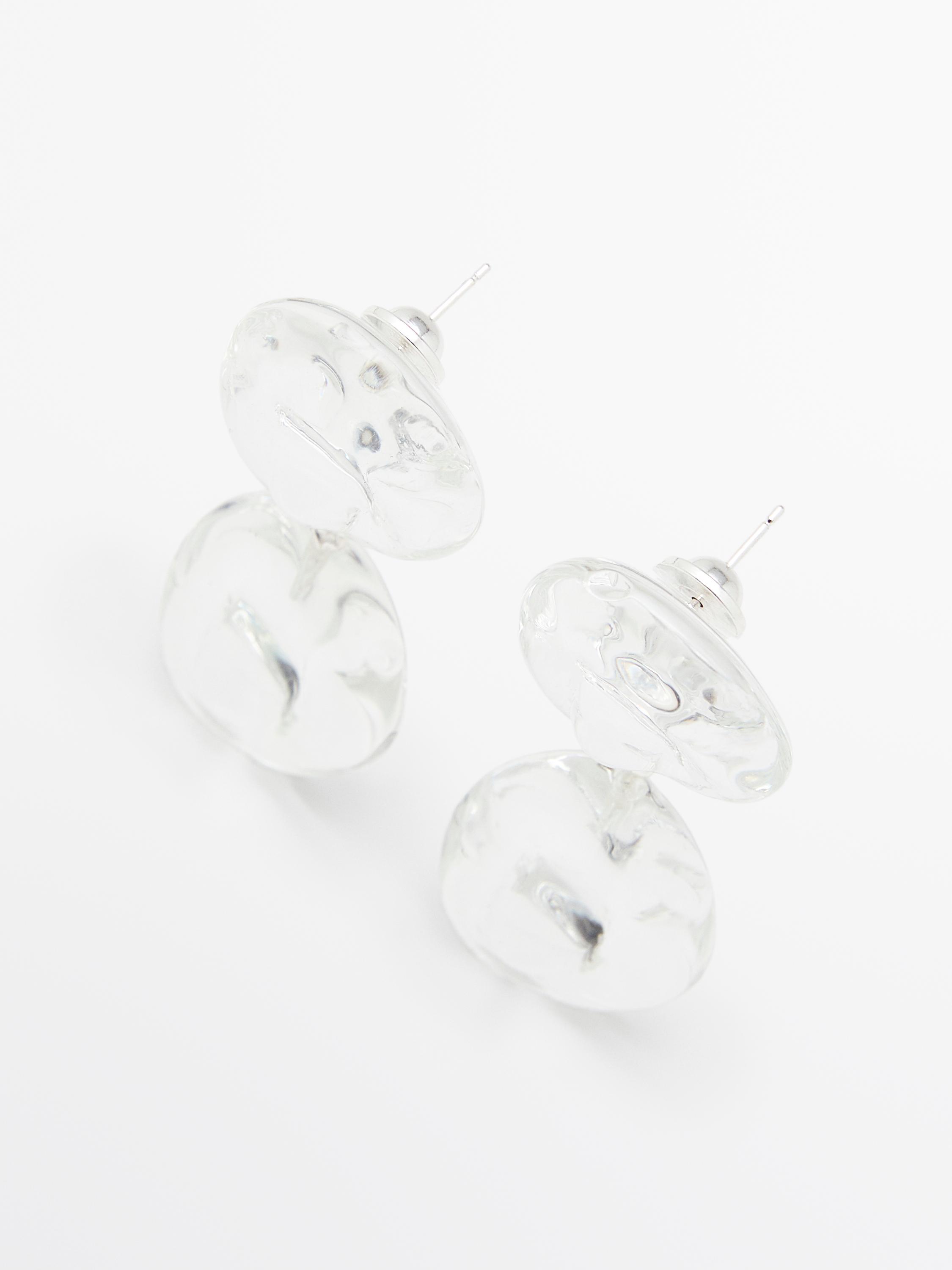 Glass piece earrings — WHITE