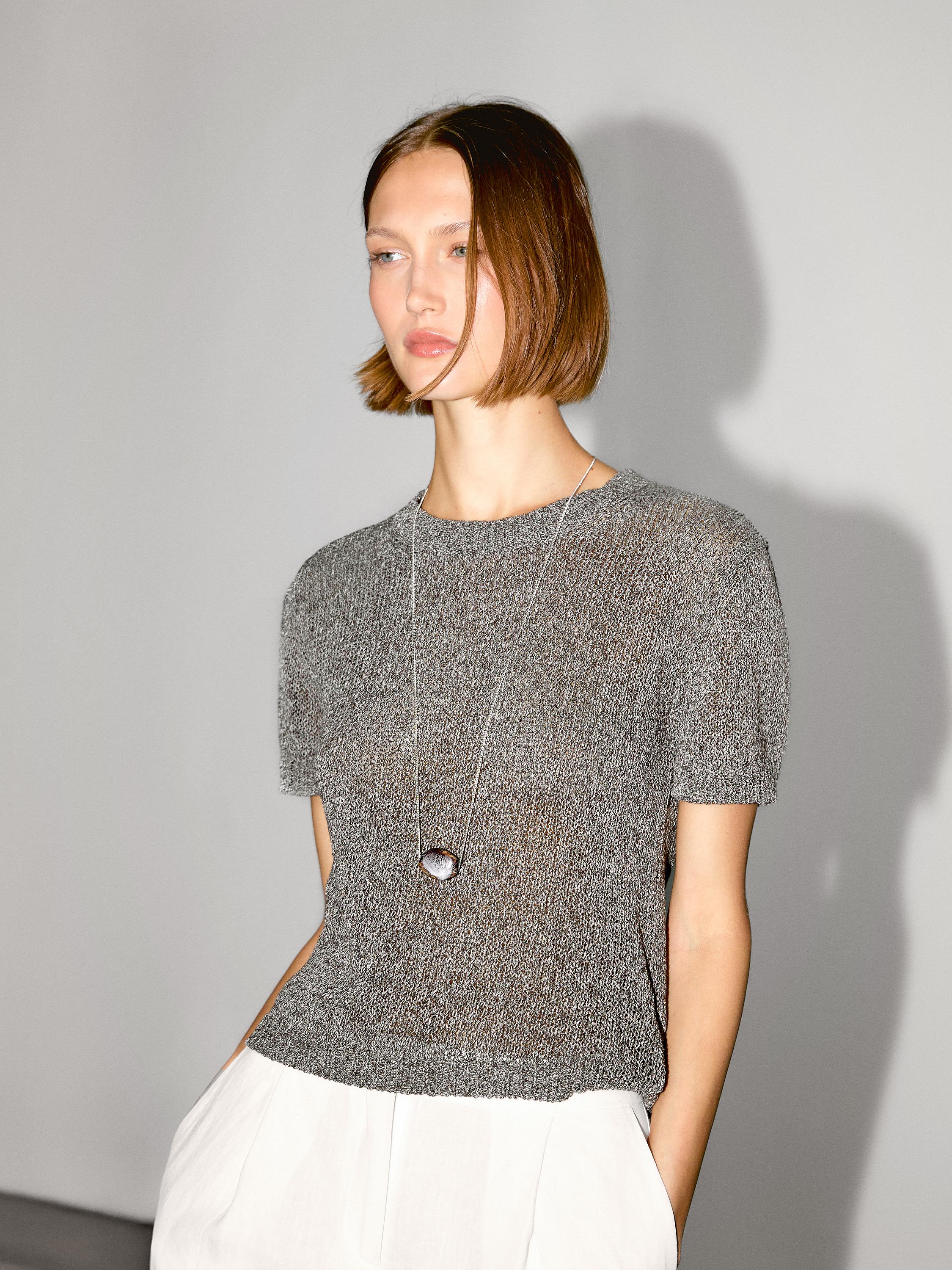 Metallic short sleeve knit sweater