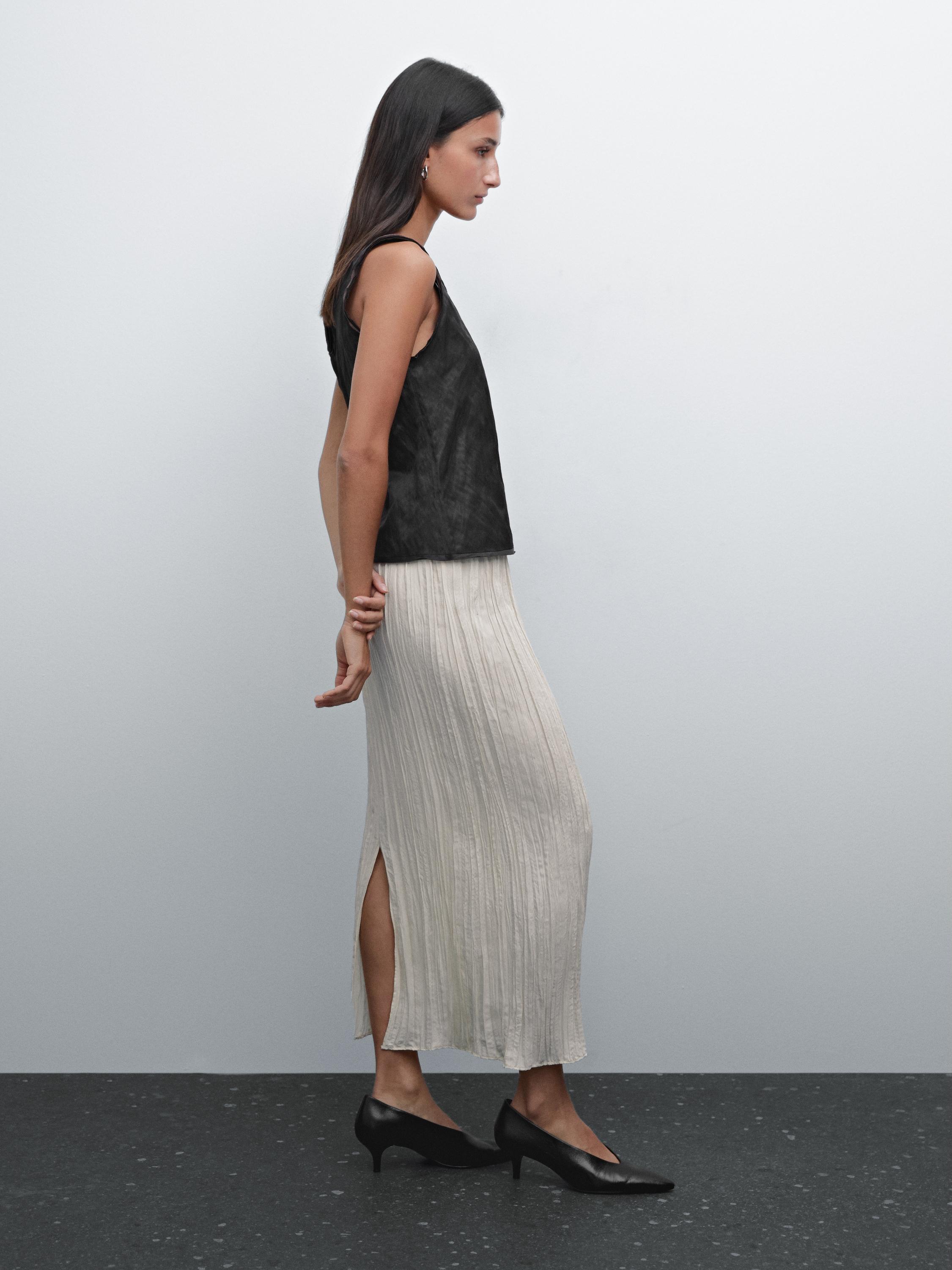 Flowing pleated midi skirt