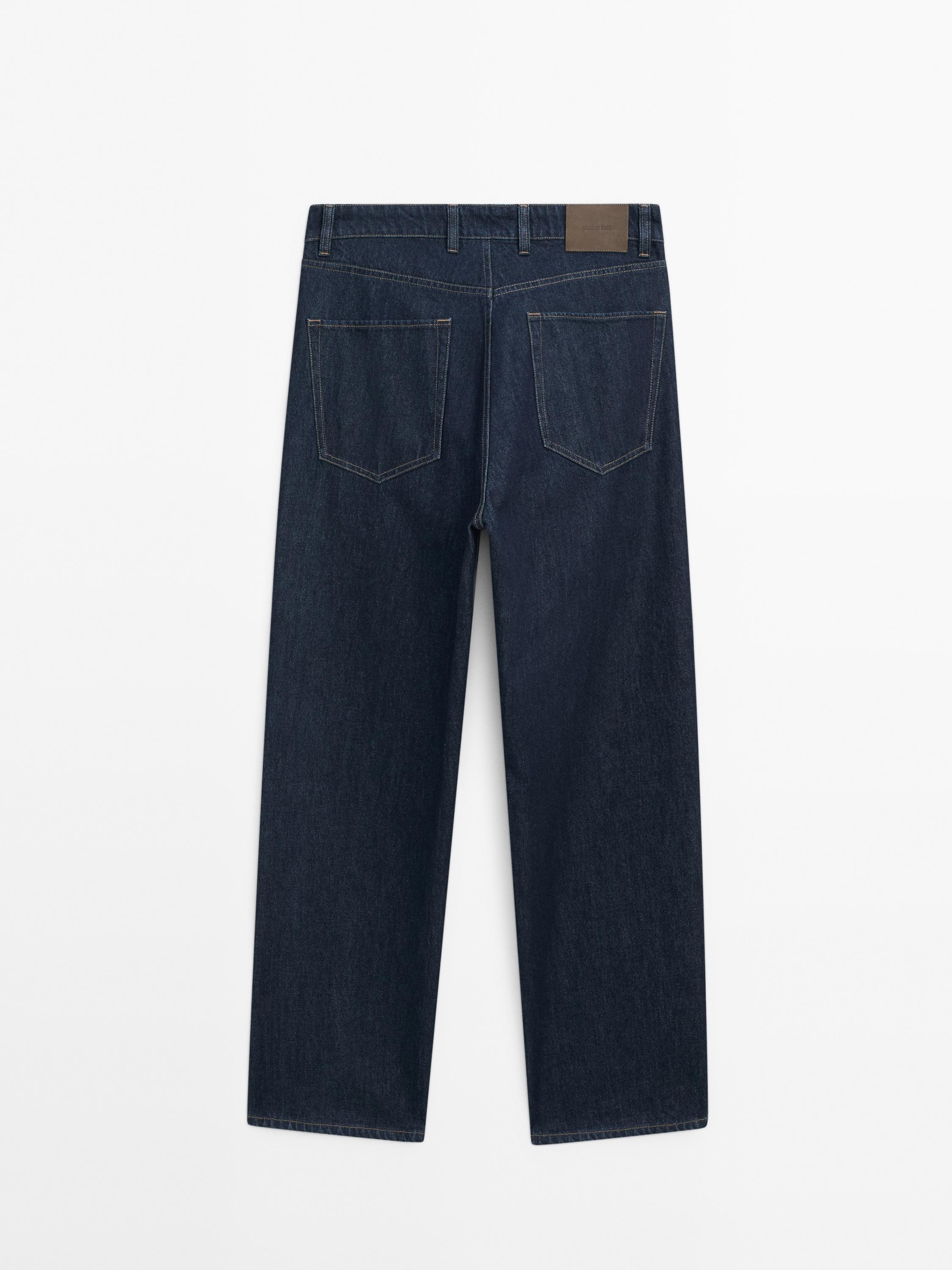 Wide-leg jeans