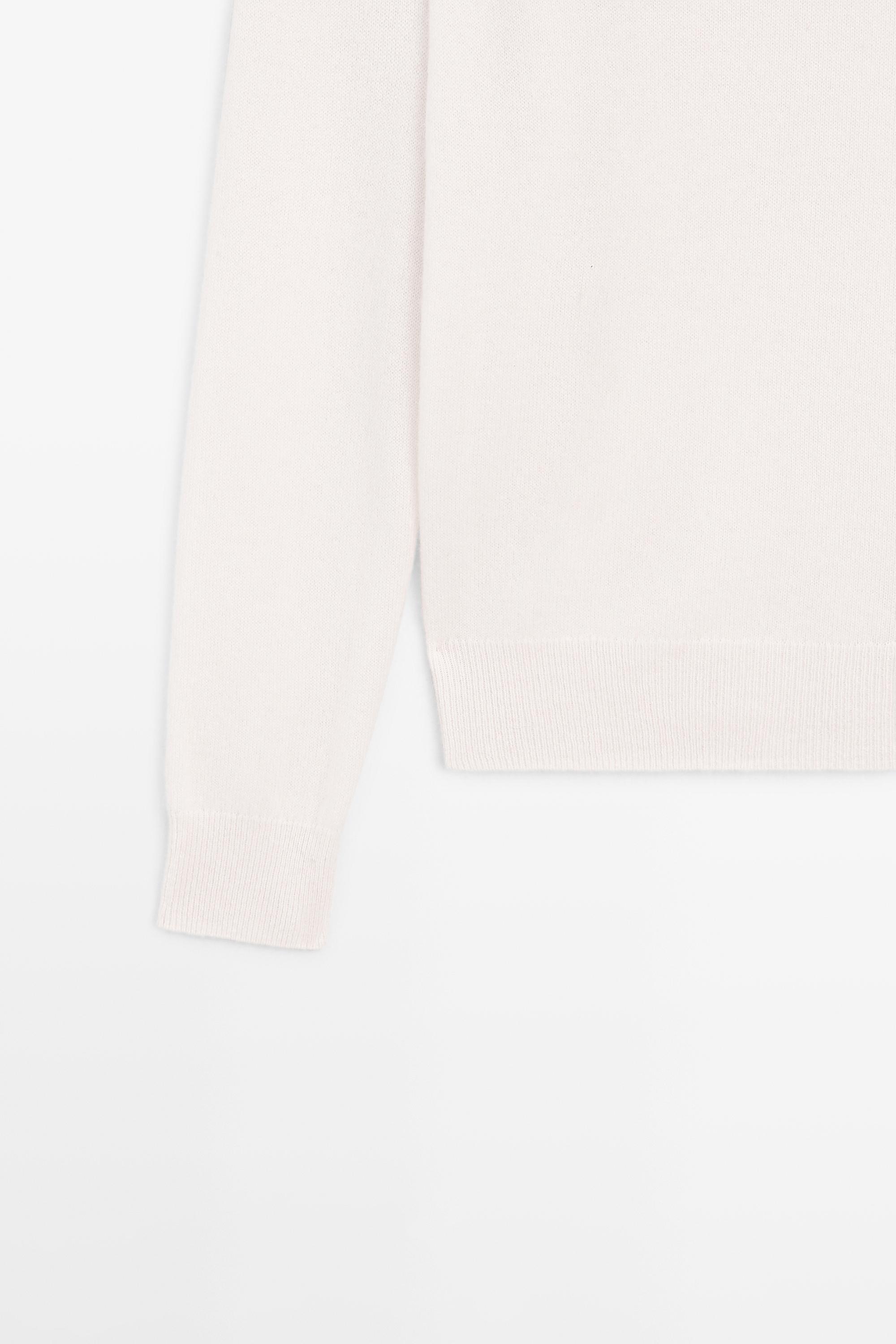 100% cashmere long sleeve sweater — CREAM