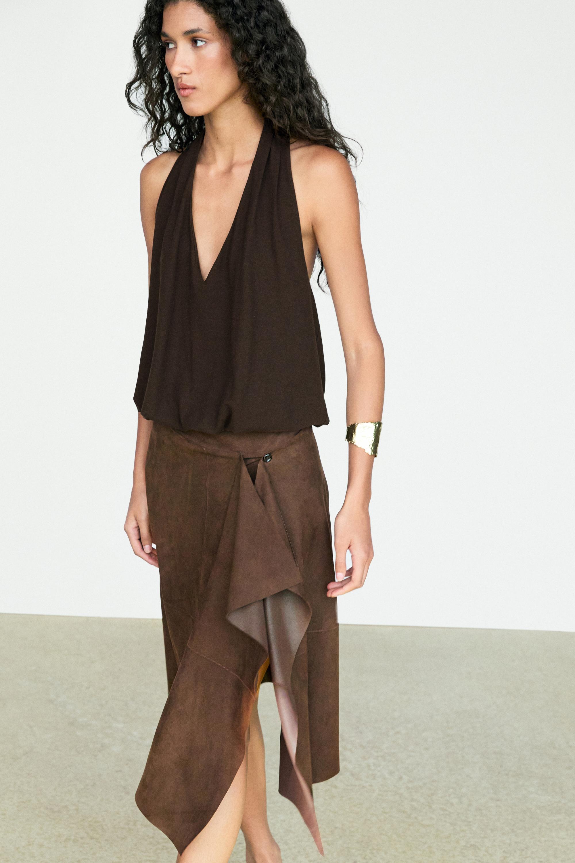 Suede leather midi skirt with ruffle detail — BROWN