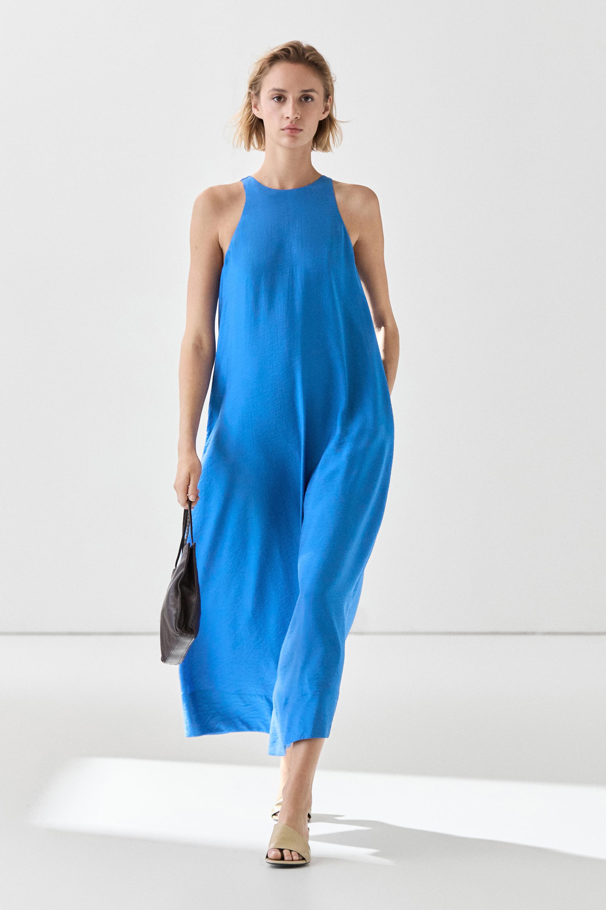 Flowing long halter dress — BLUE